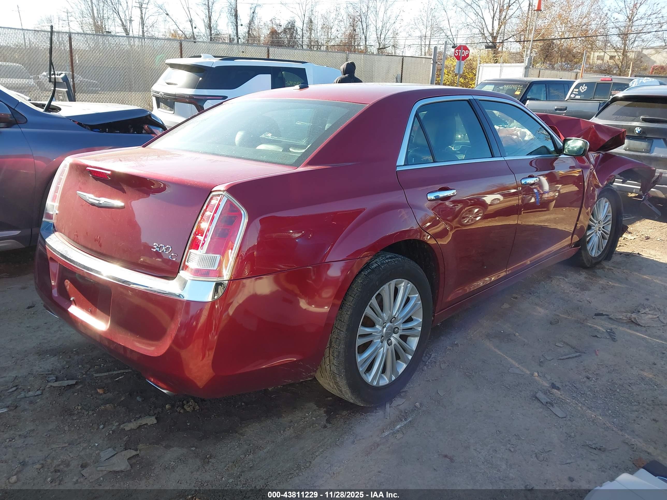 CHRYSLER 300C image 4