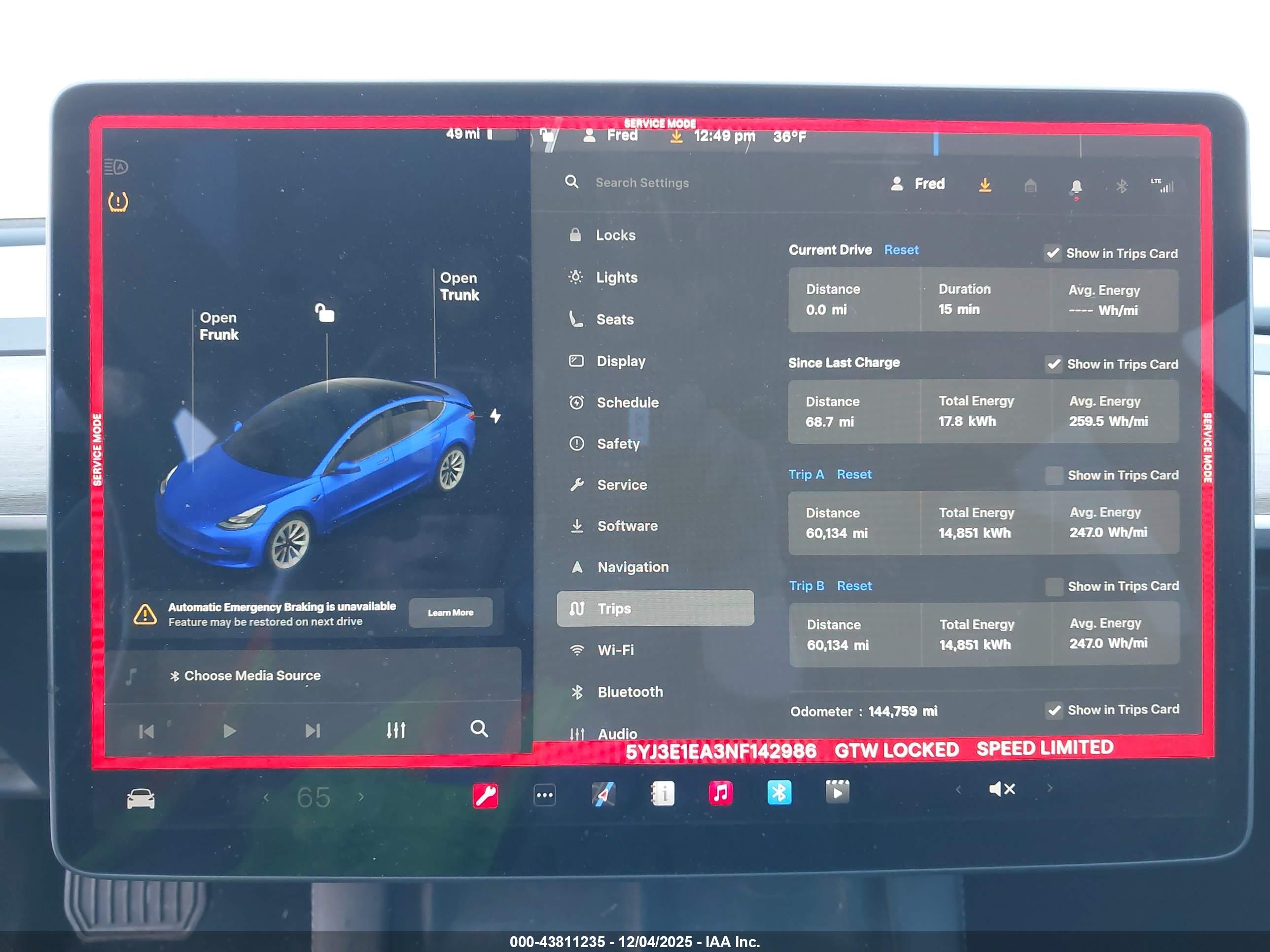 TESLA MODEL image 7