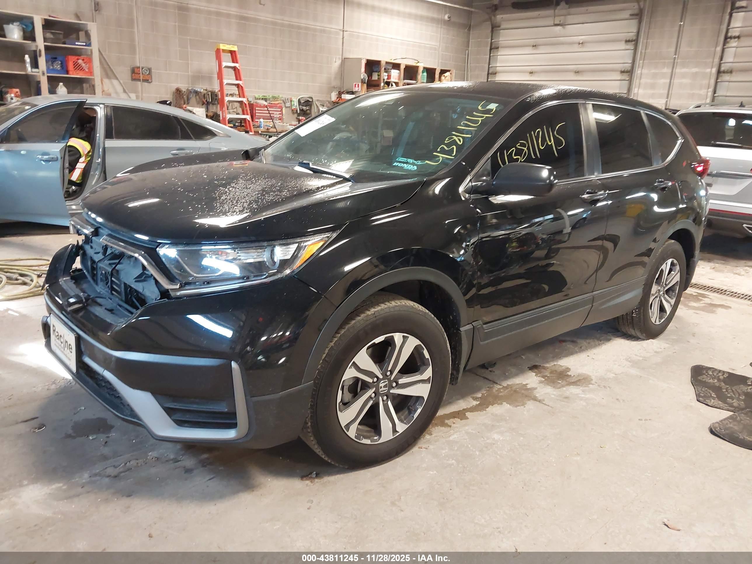 HONDA CR-V image 2