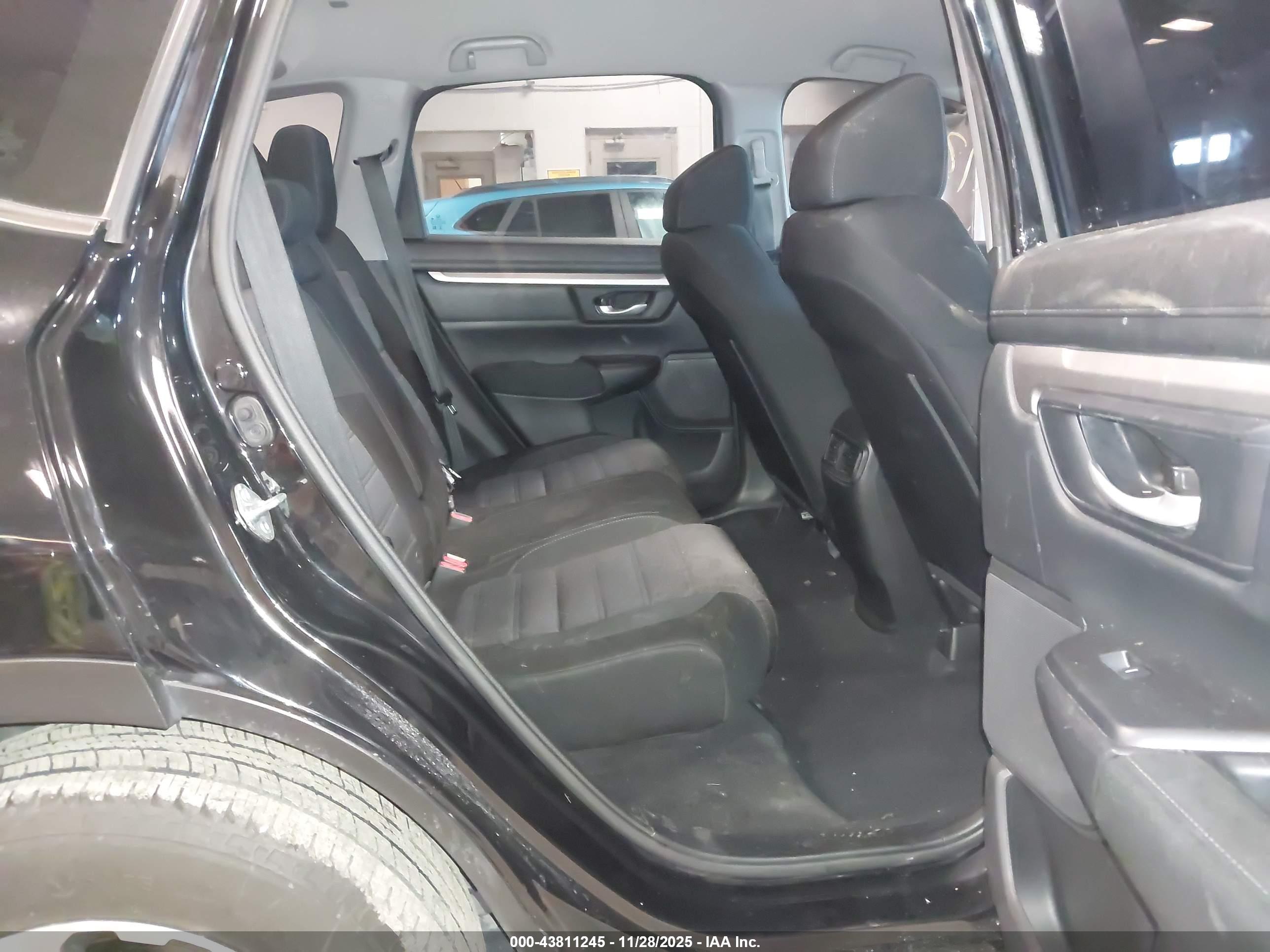 HONDA CR-V image 8