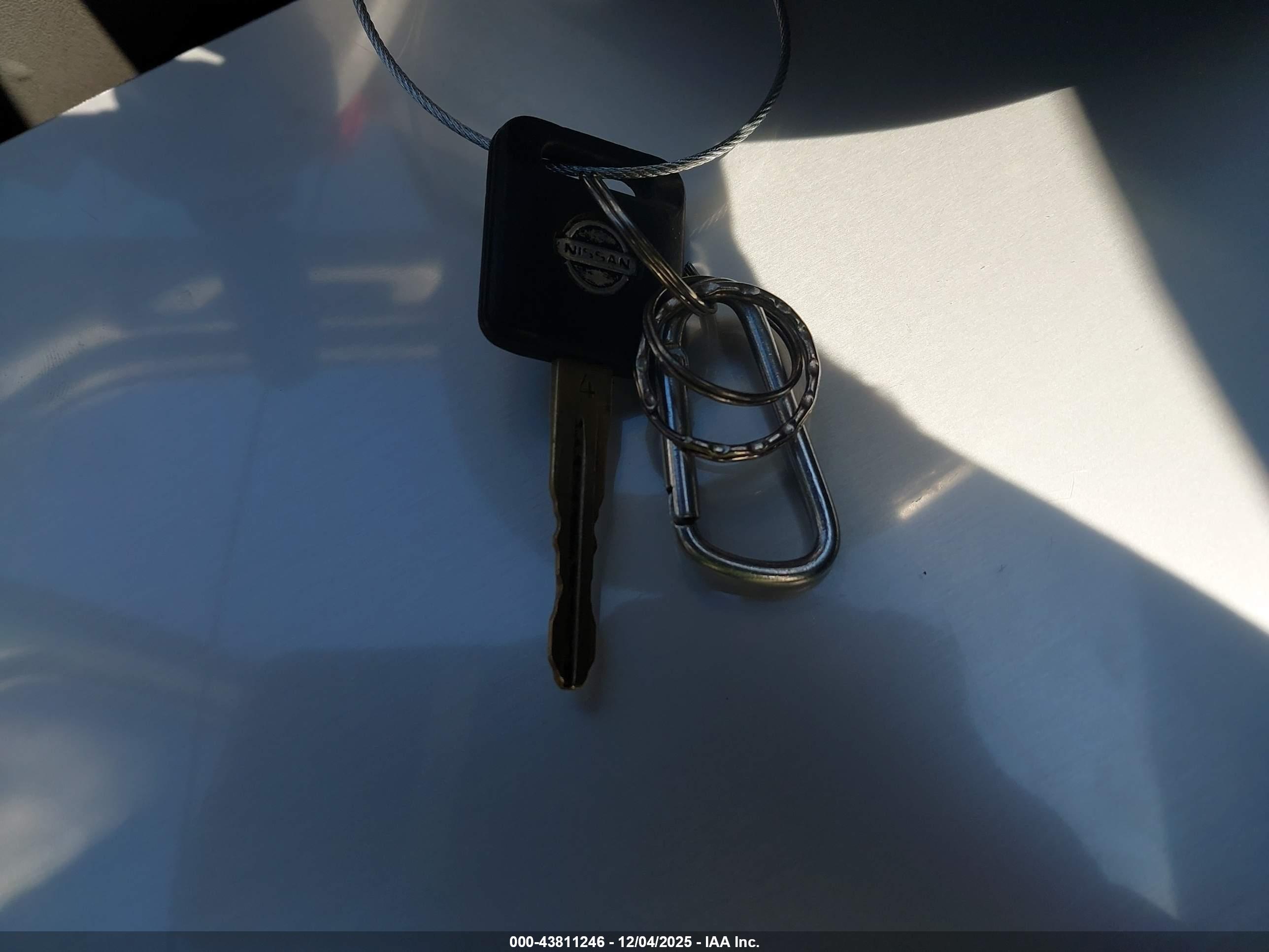 NISSAN FRONTIER image 11