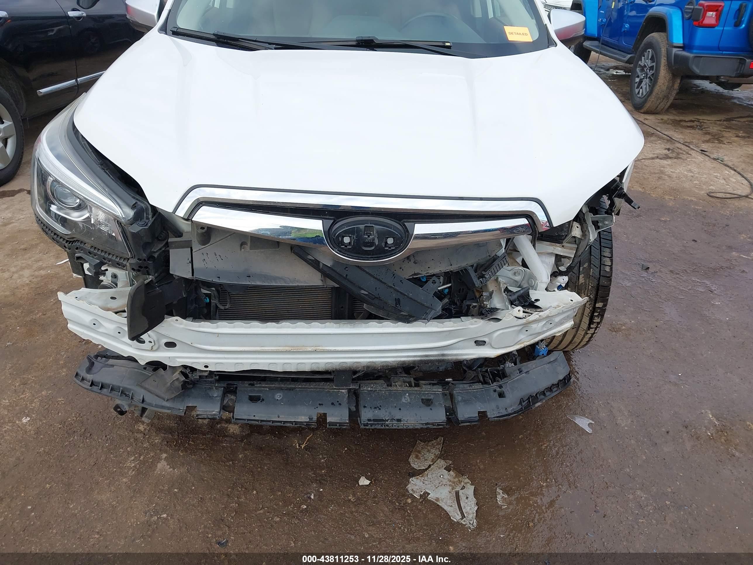 SUBARU FORESTER image 6