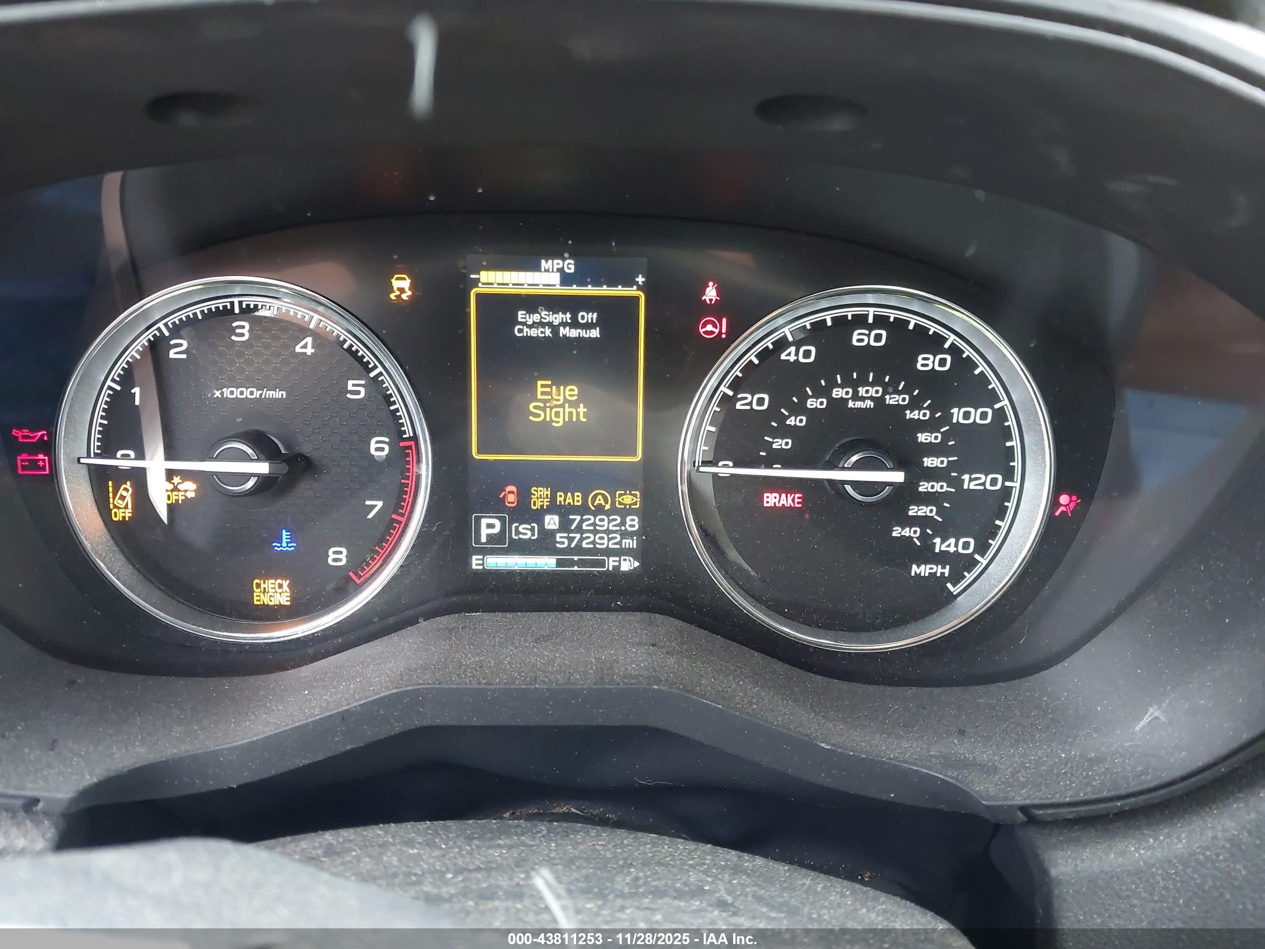 SUBARU FORESTER image 7