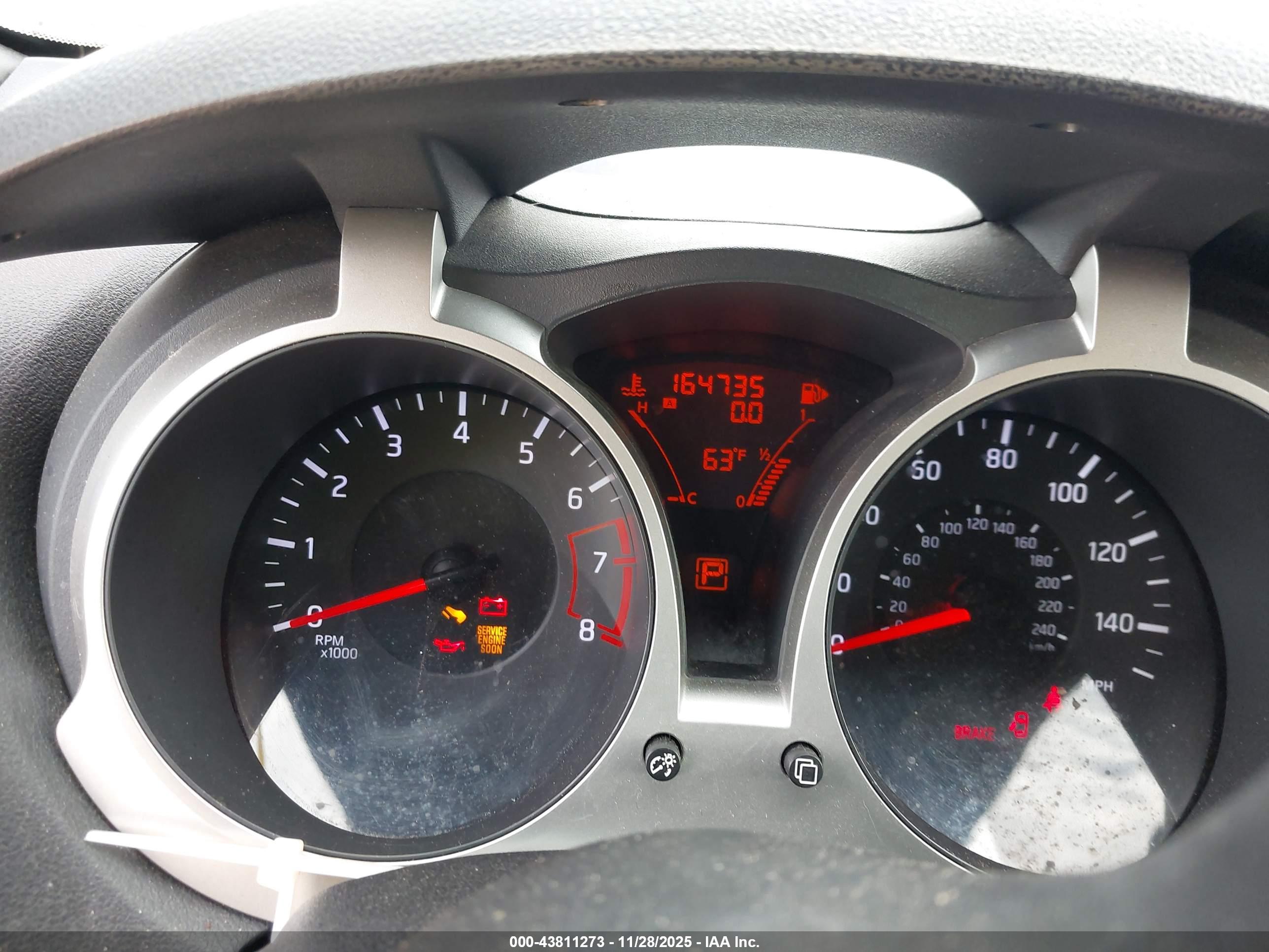 NISSAN JUKE image 7
