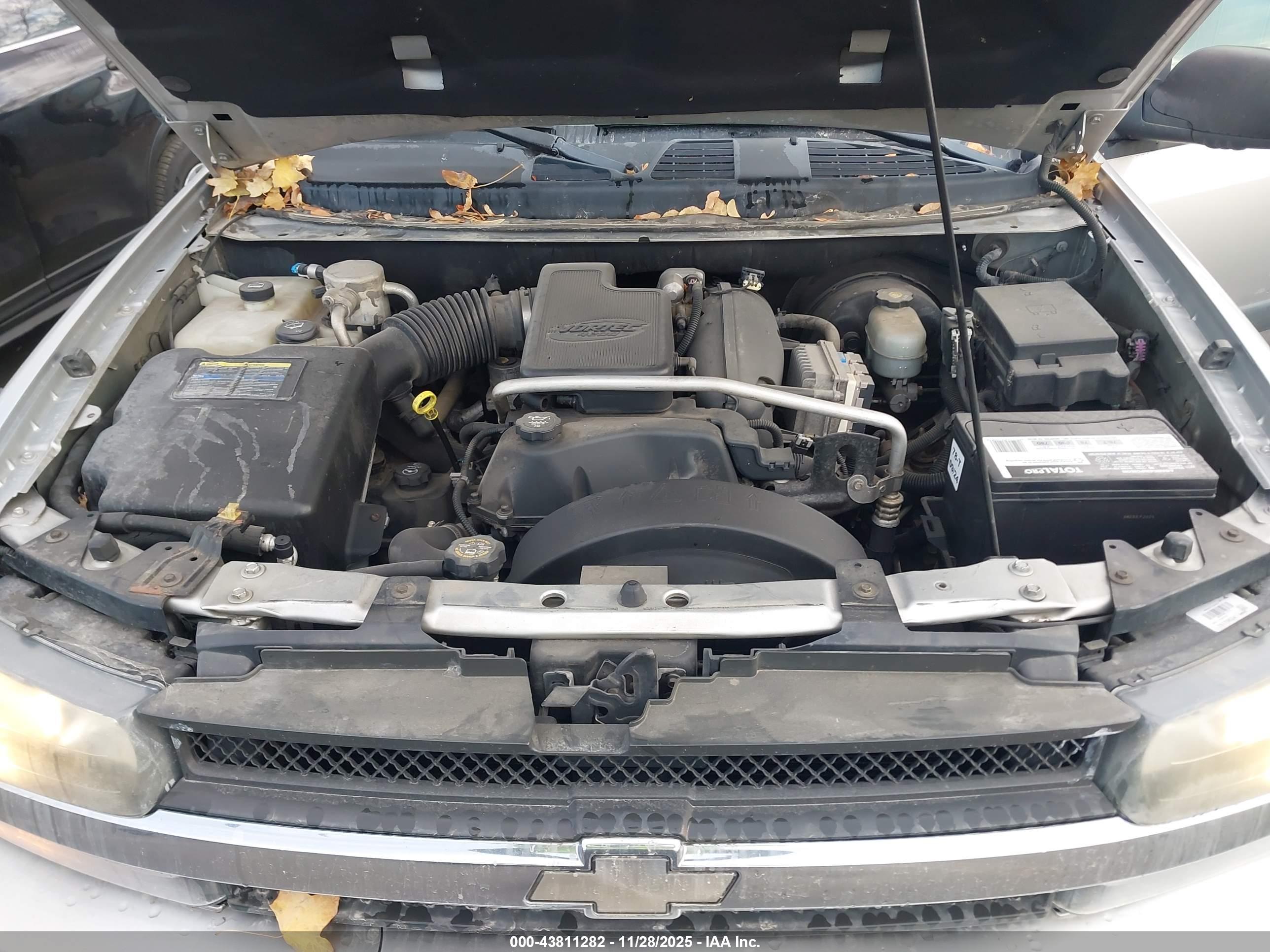 CHEVROLET TRAILBLAZER image 10
