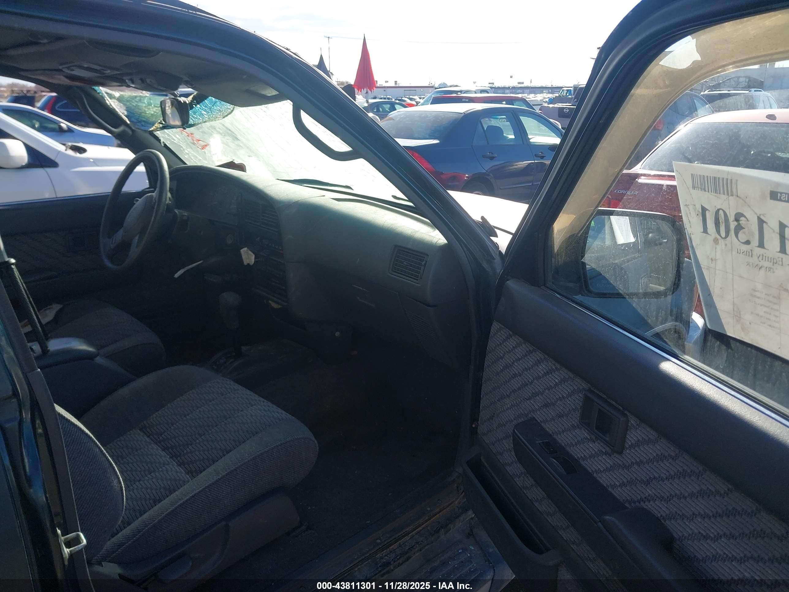 TOYOTA 4RUNNER image 5