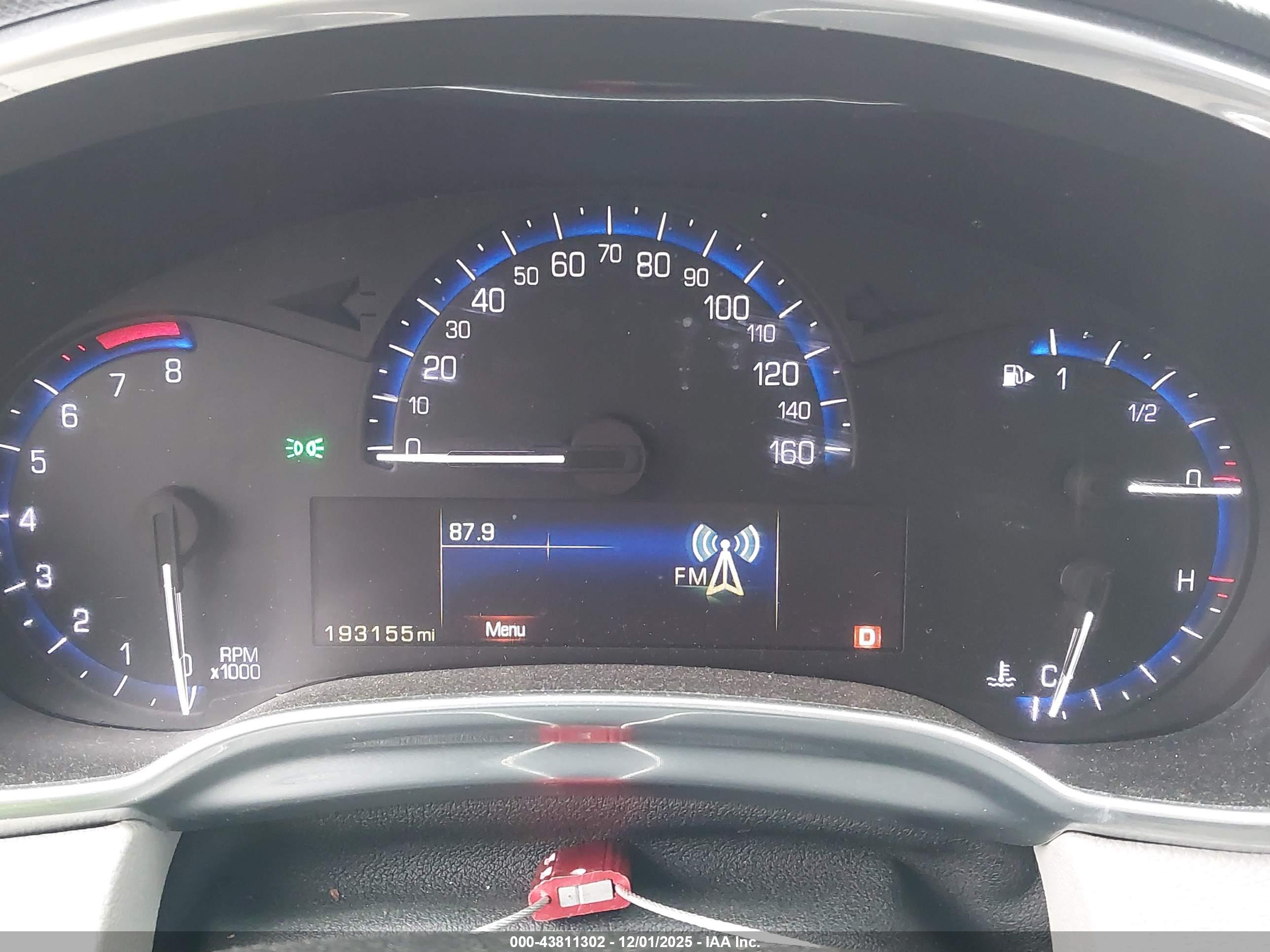 CADILLAC SRX image 7
