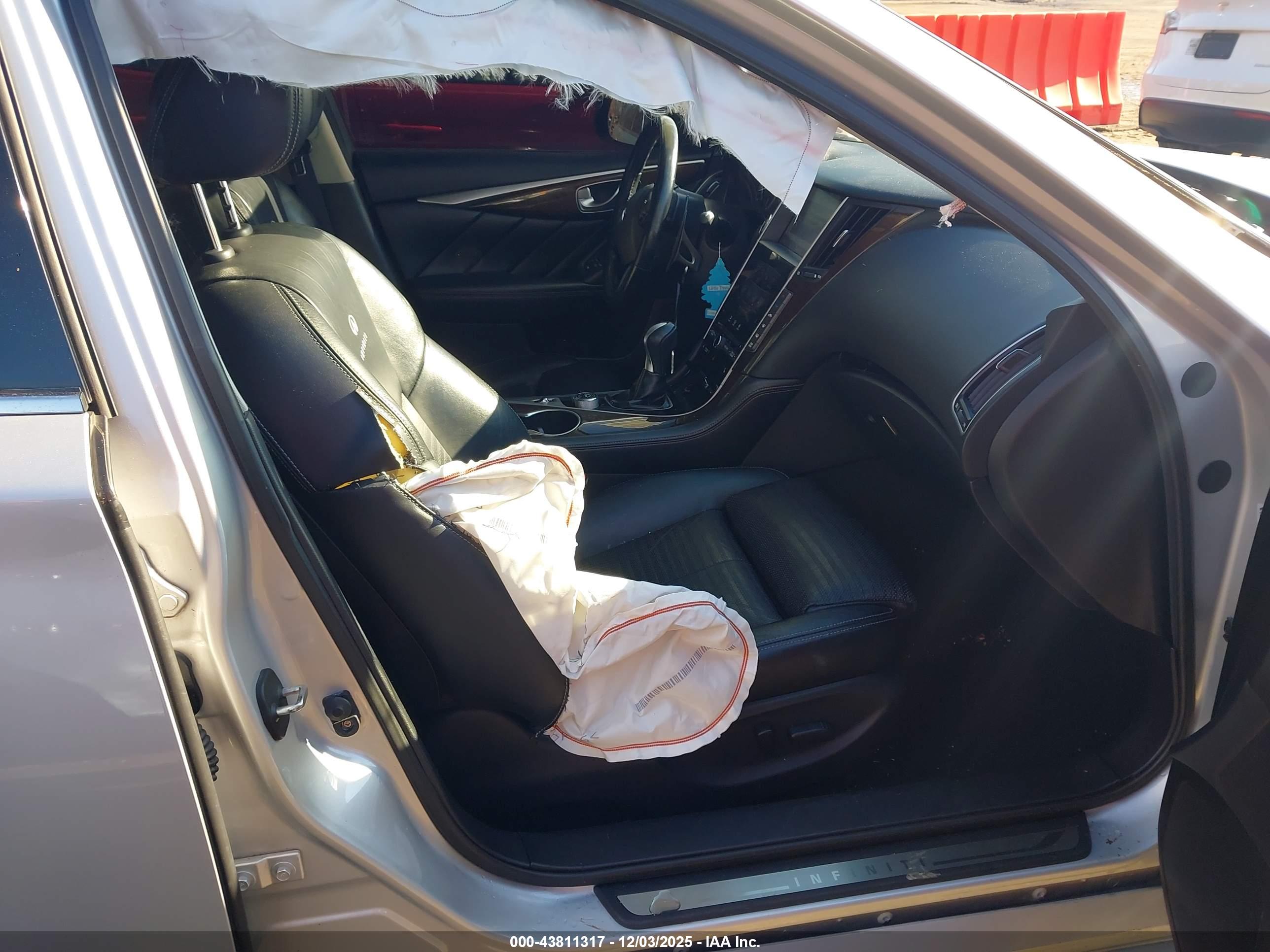 INFINITI Q50 image 5