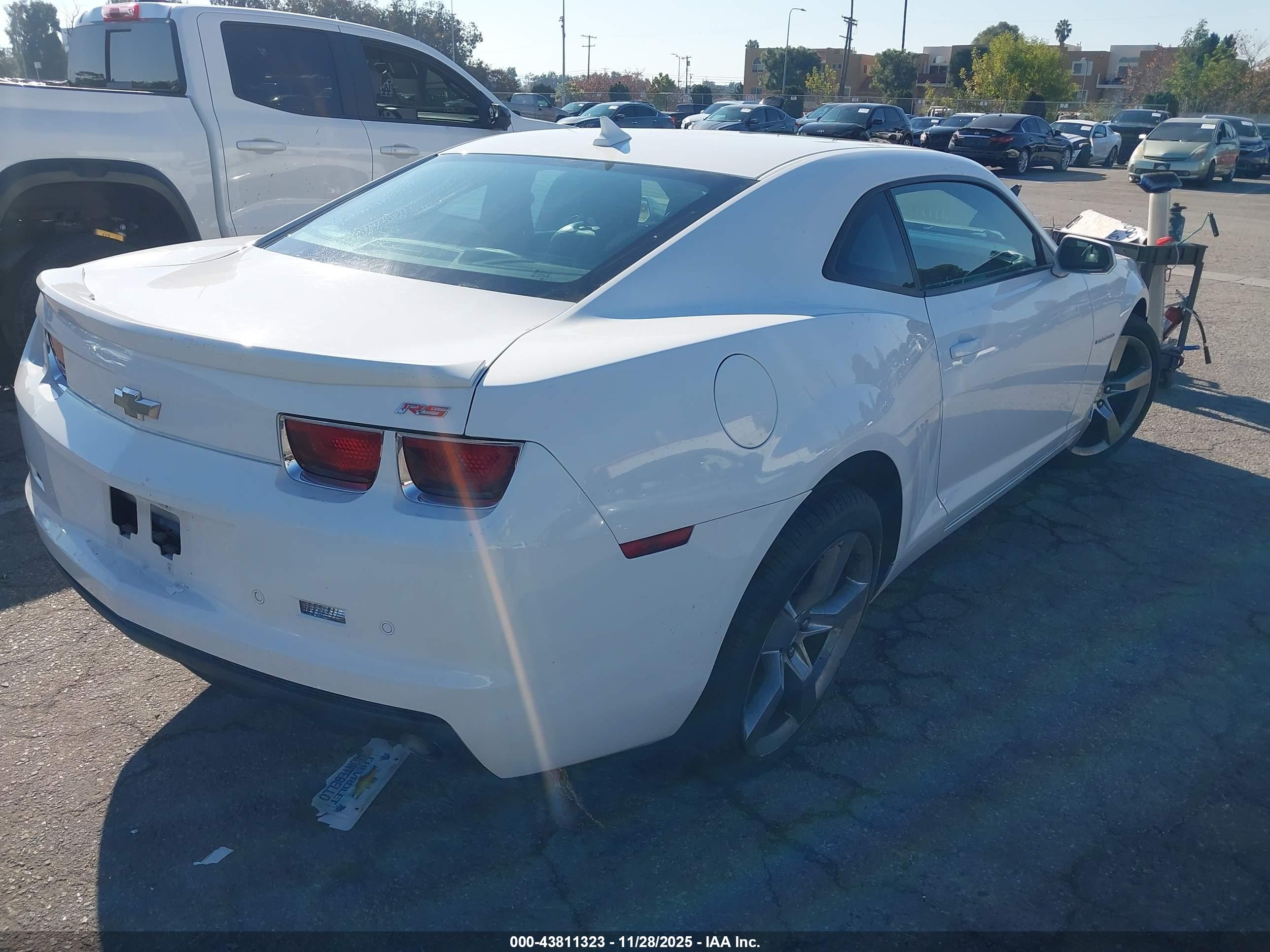 CHEVROLET CAMARO image 4