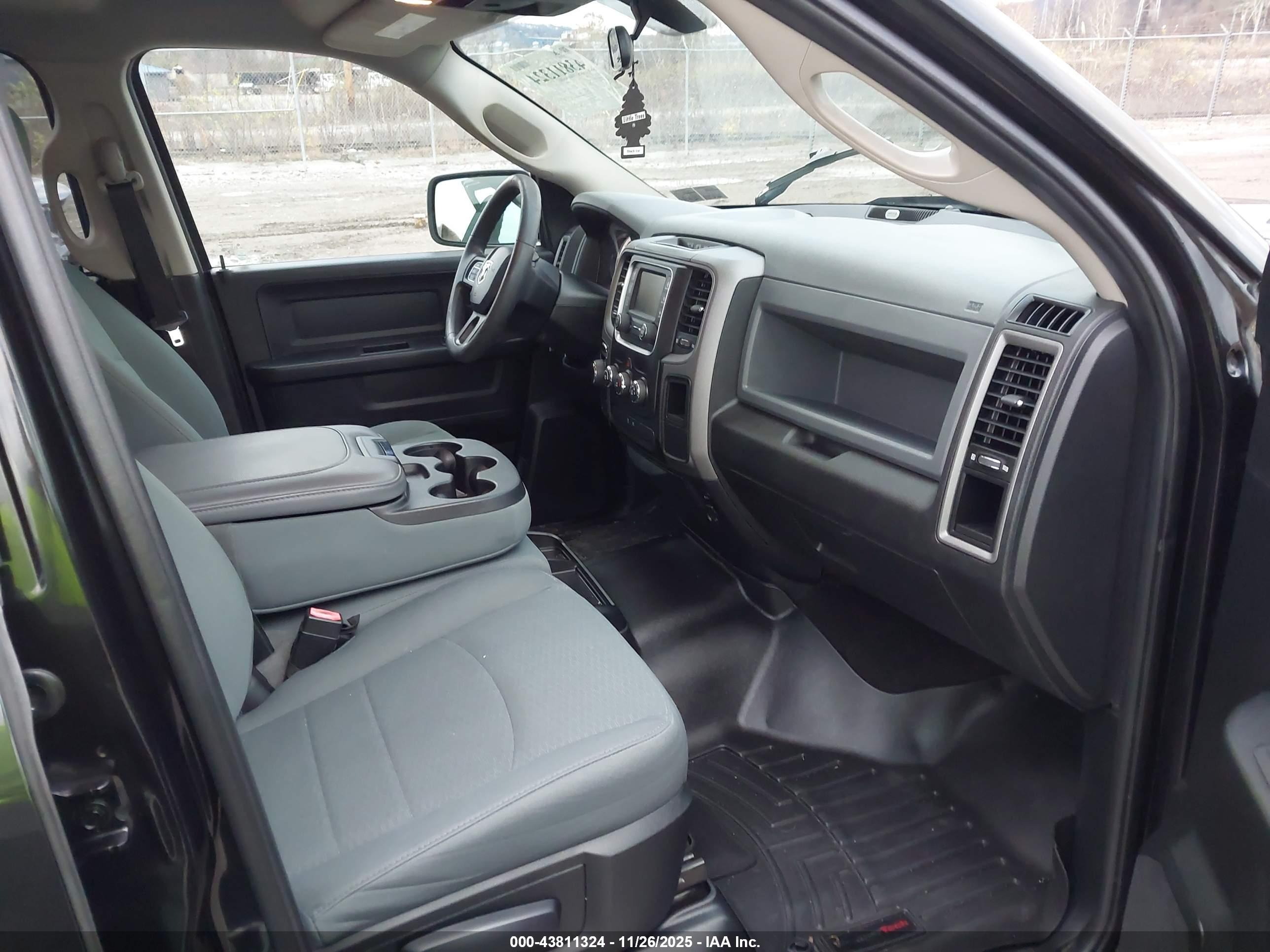 RAM 1500 image 5