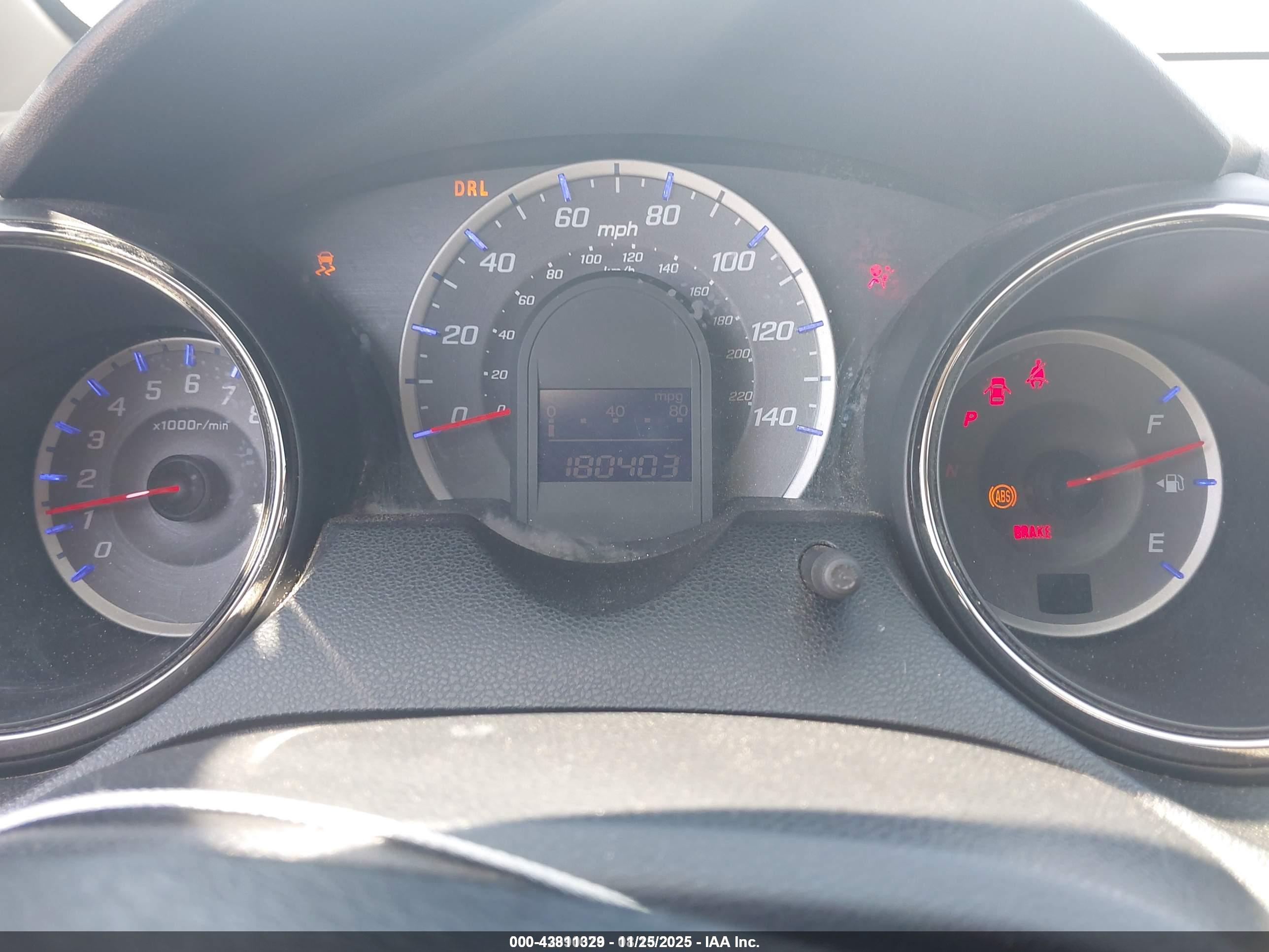 HONDA FIT image 7