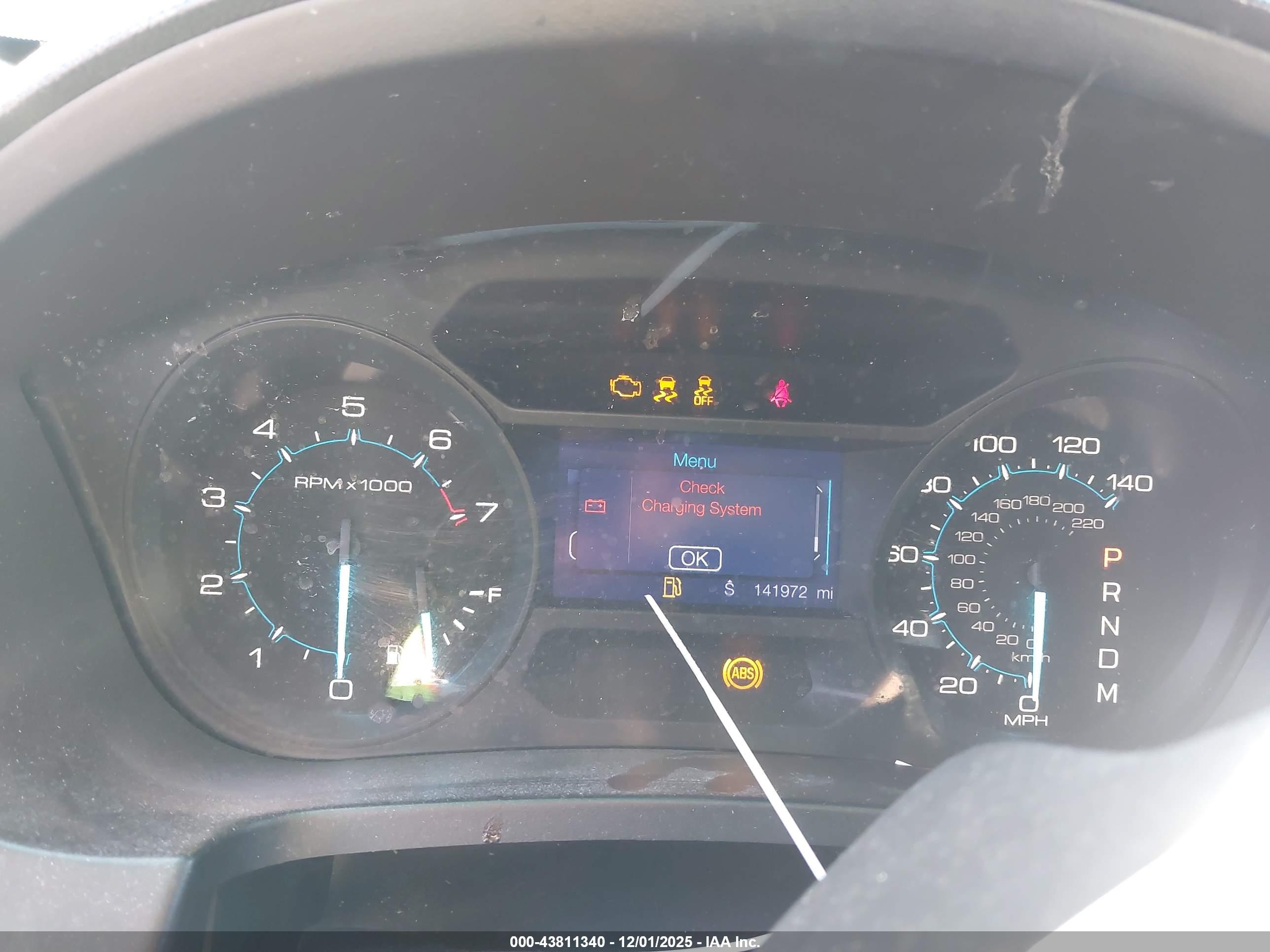 FORD EXPLORER image 7