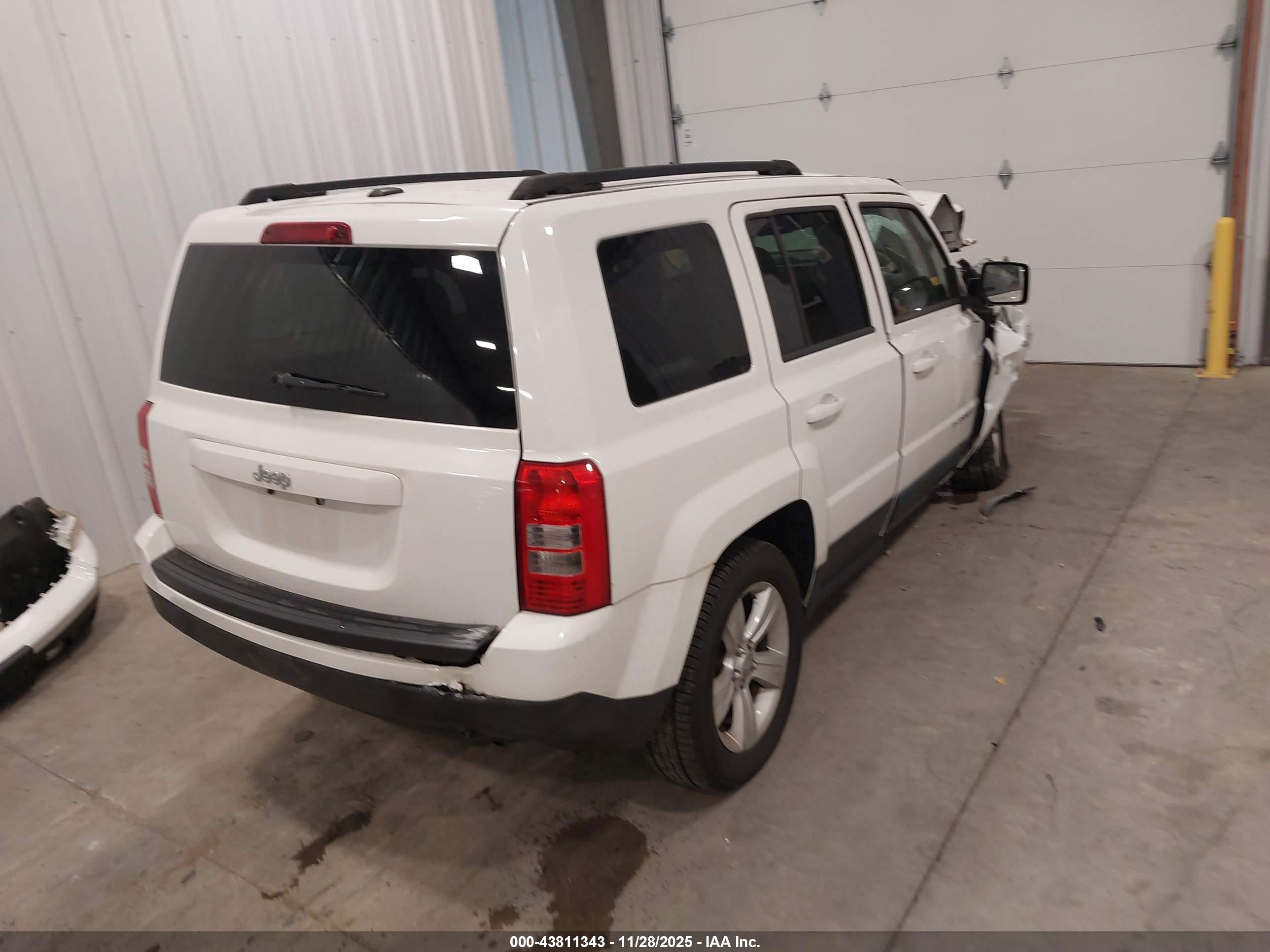 JEEP PATRIOT image 4
