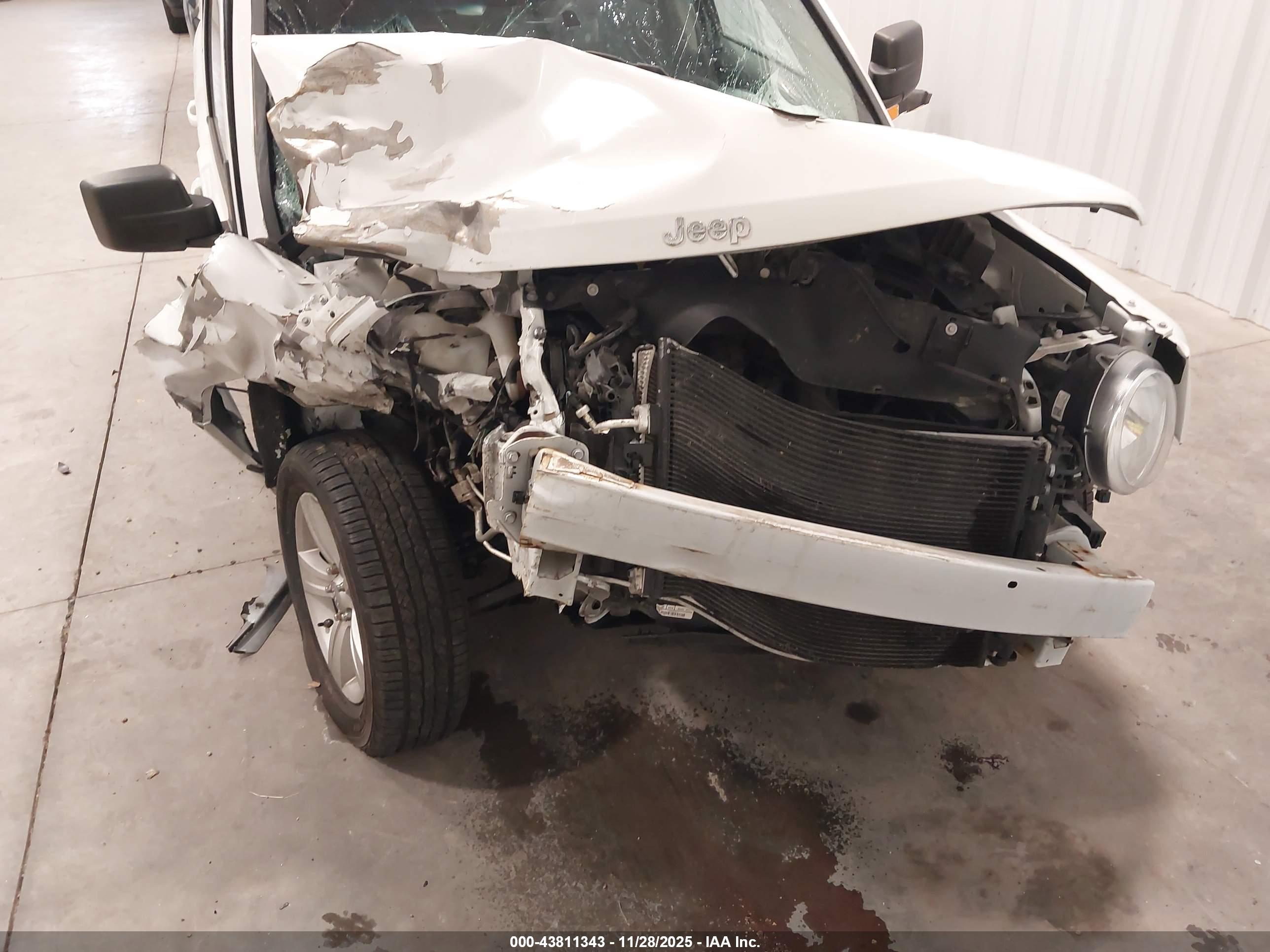 JEEP PATRIOT image 6