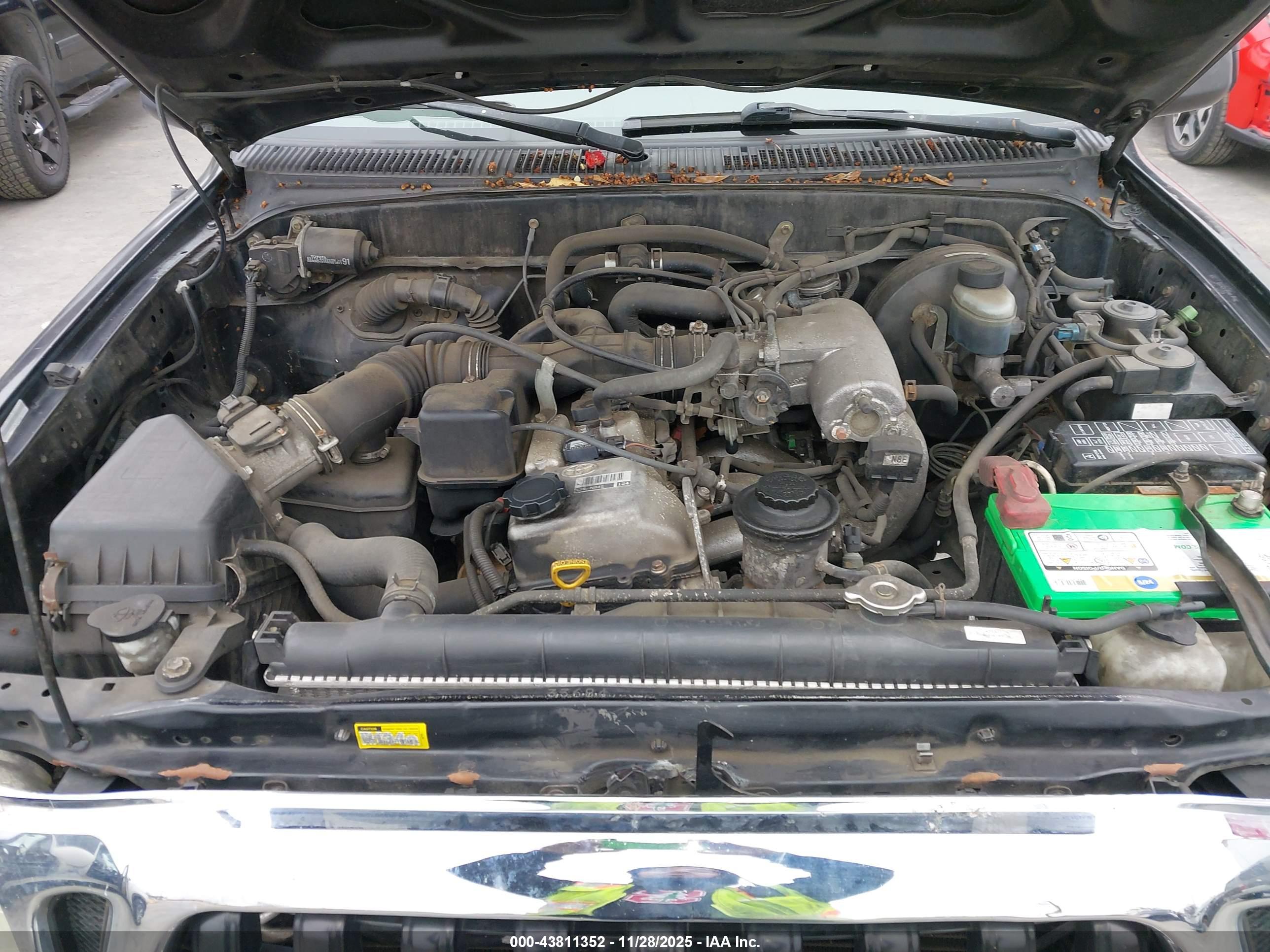 TOYOTA TACOMA image 10