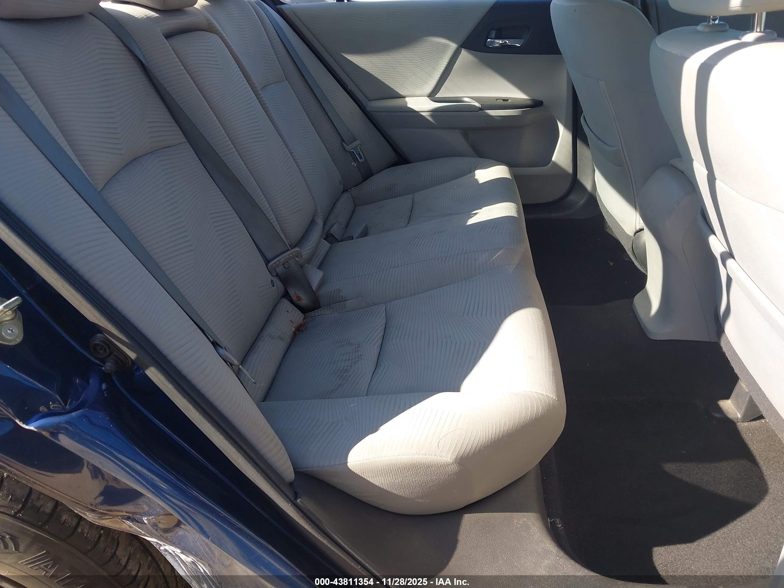 HONDA ACCORD image 8