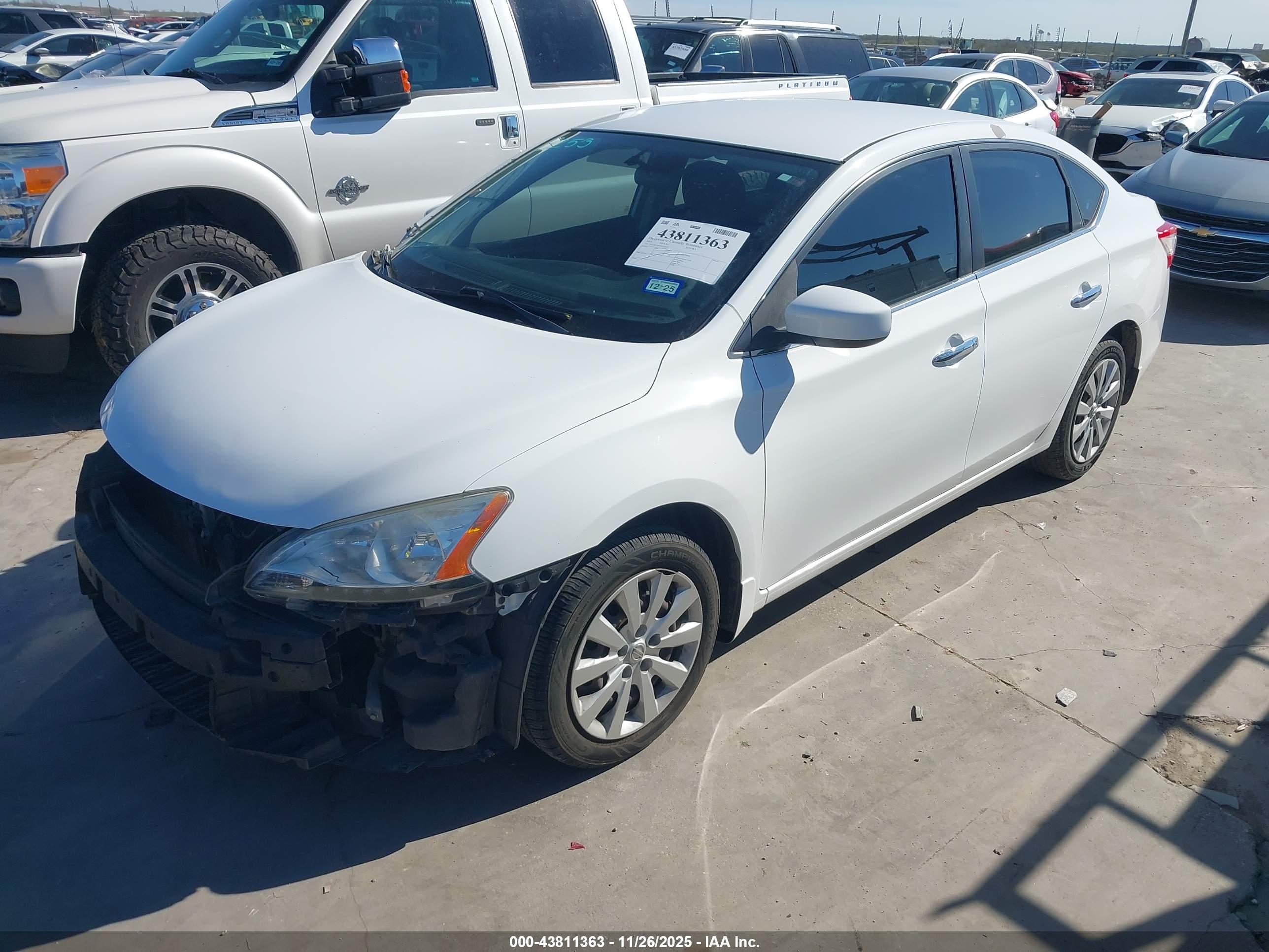 NISSAN SENTRA image 2