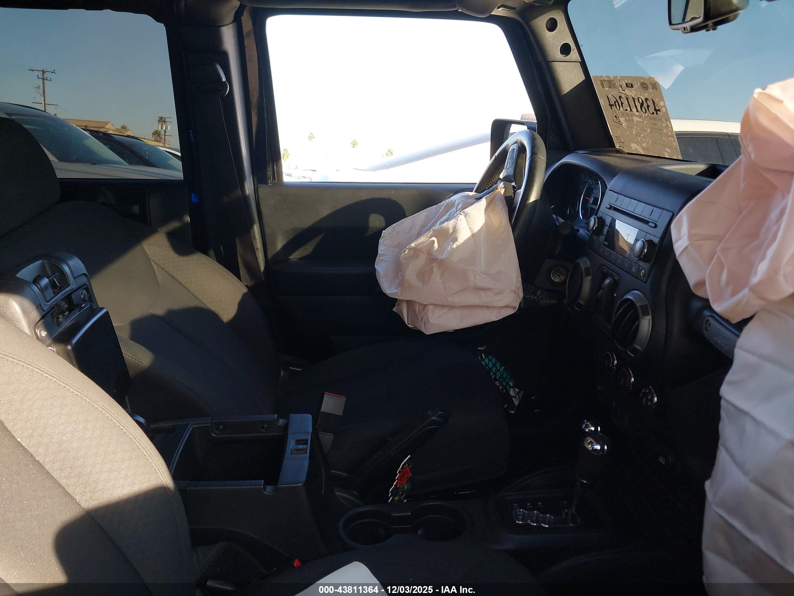 JEEP WRANGLER image 5