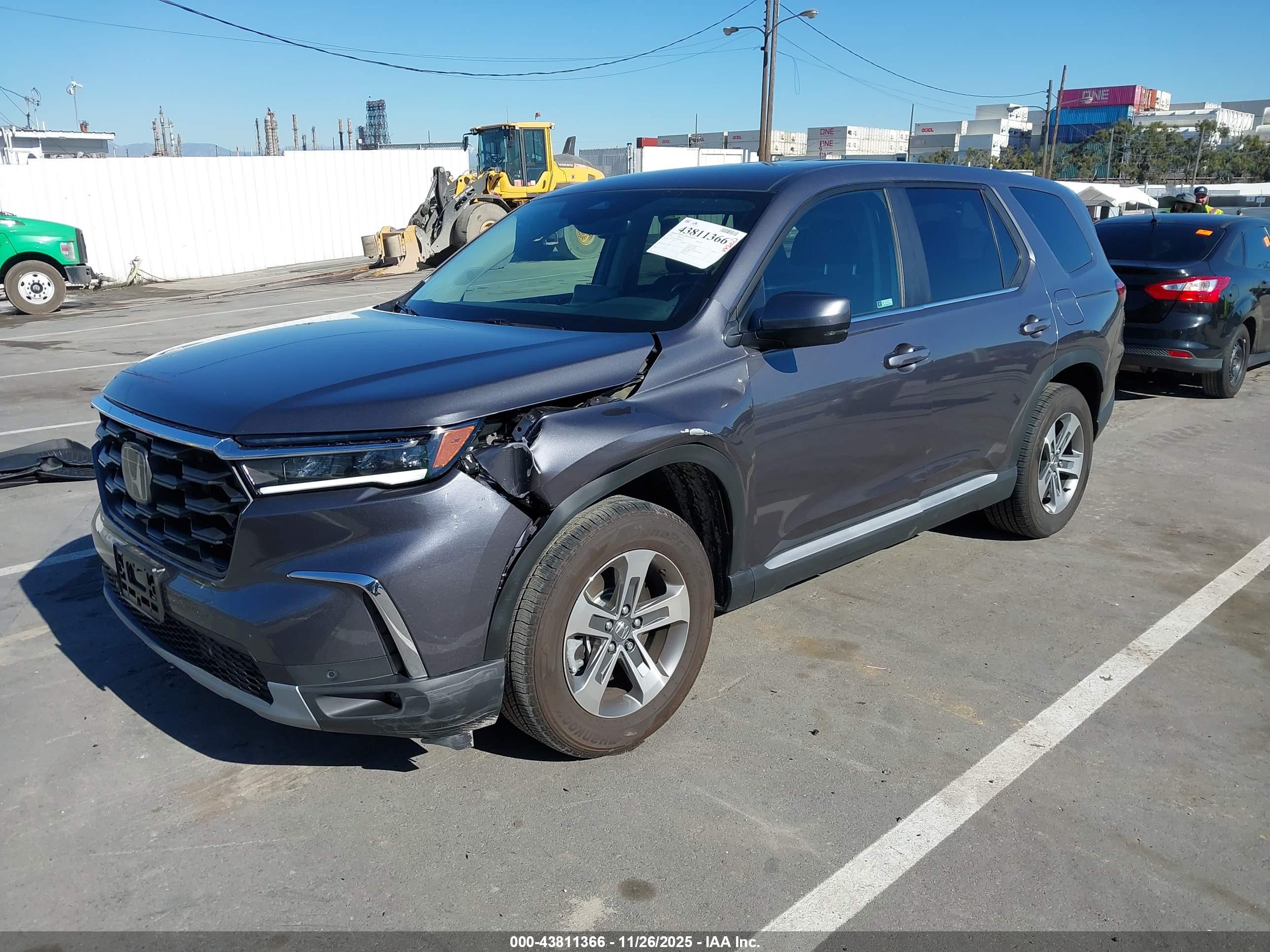 HONDA PILOT image 2