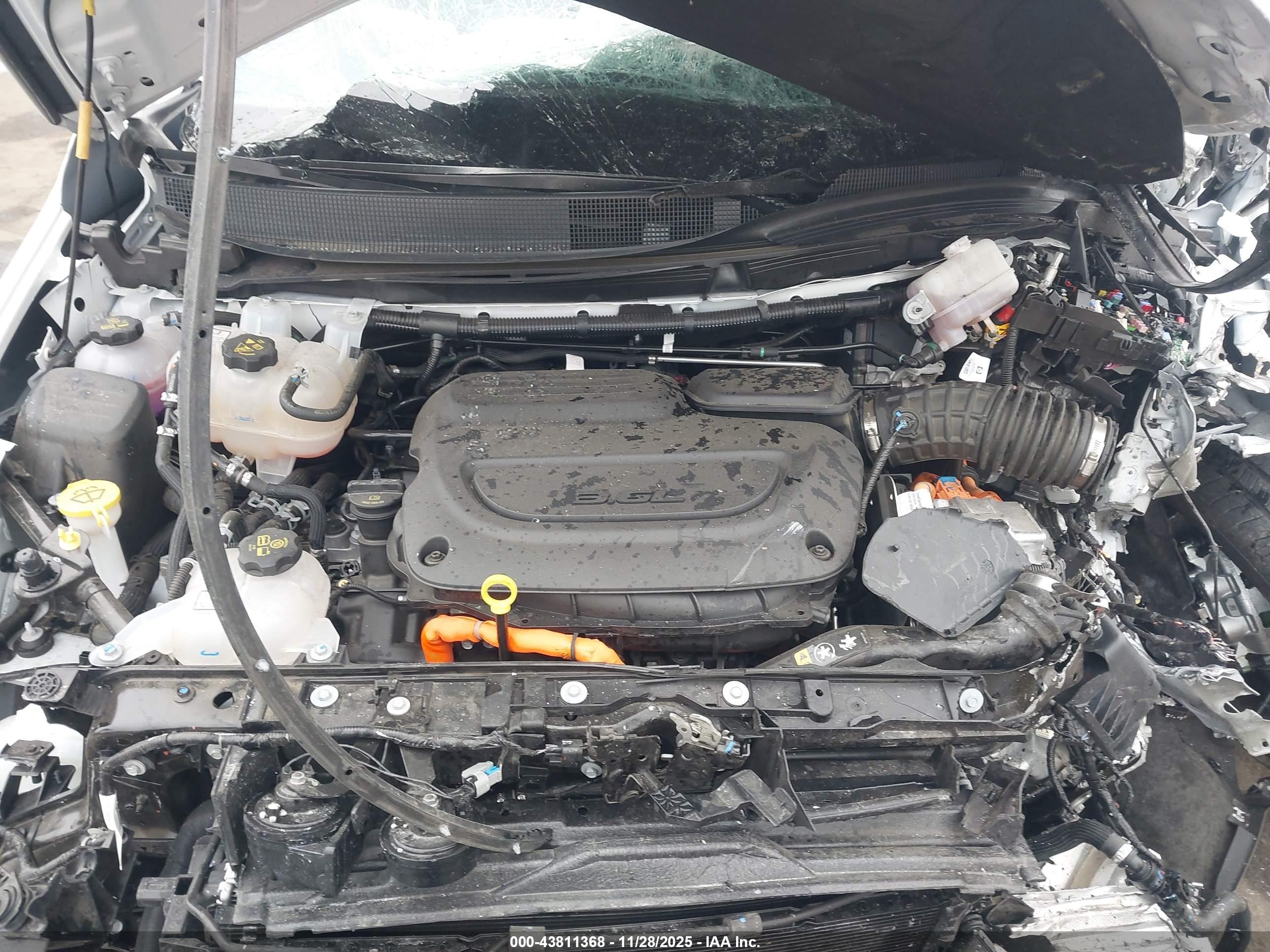 CHRYSLER PACIFICA image 10