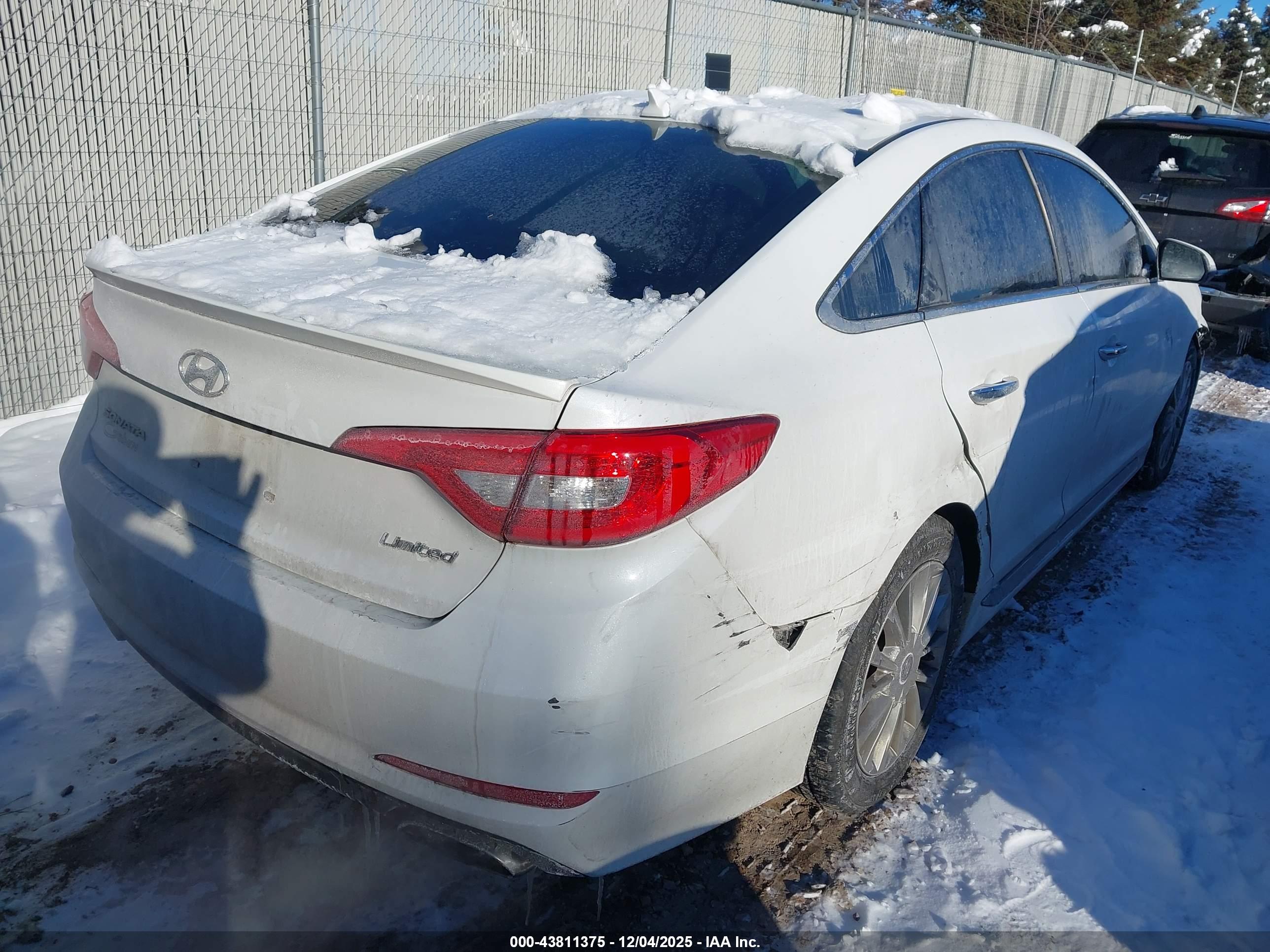 HYUNDAI SONATA image 4