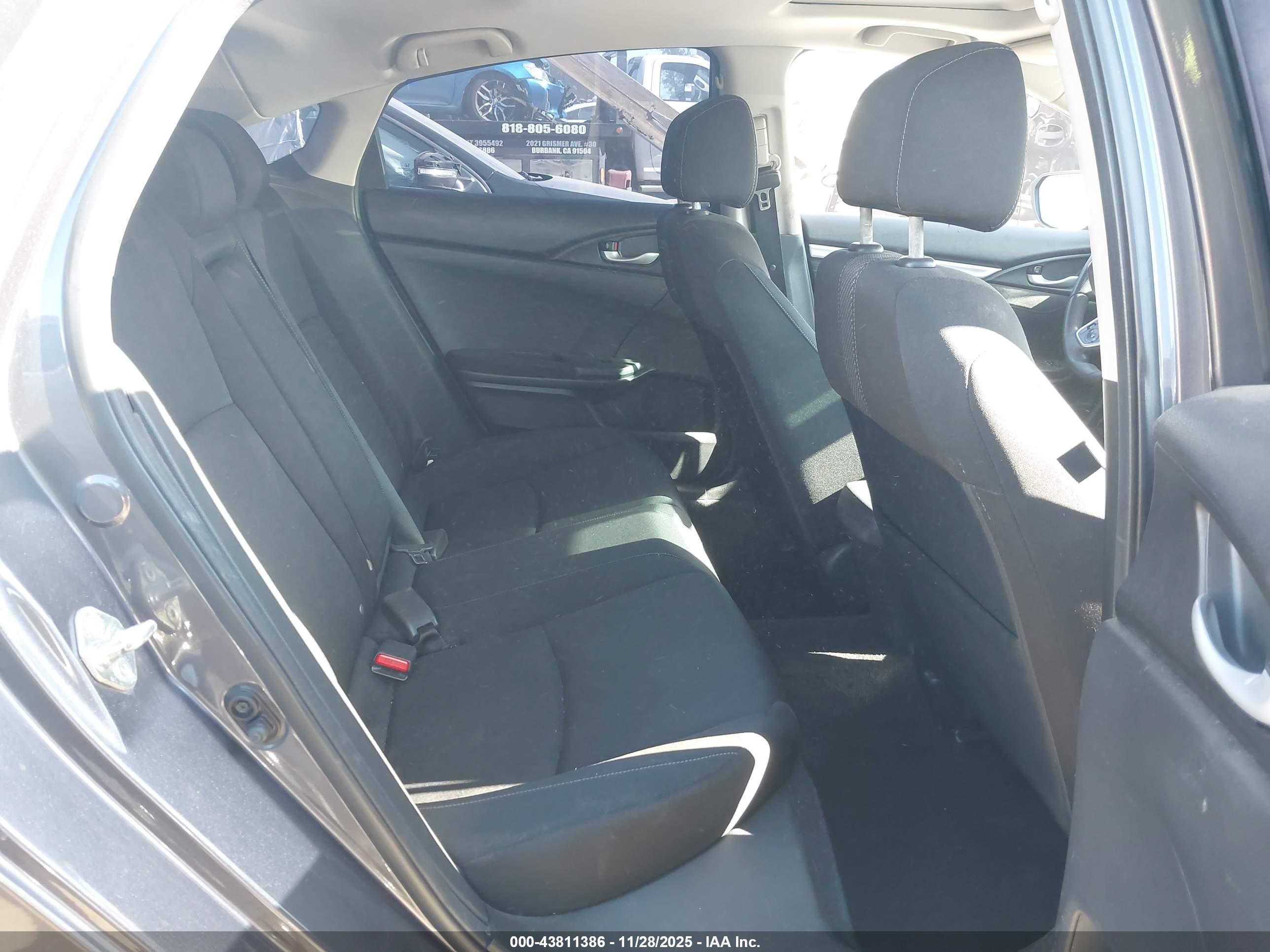 HONDA CIVIC image 8