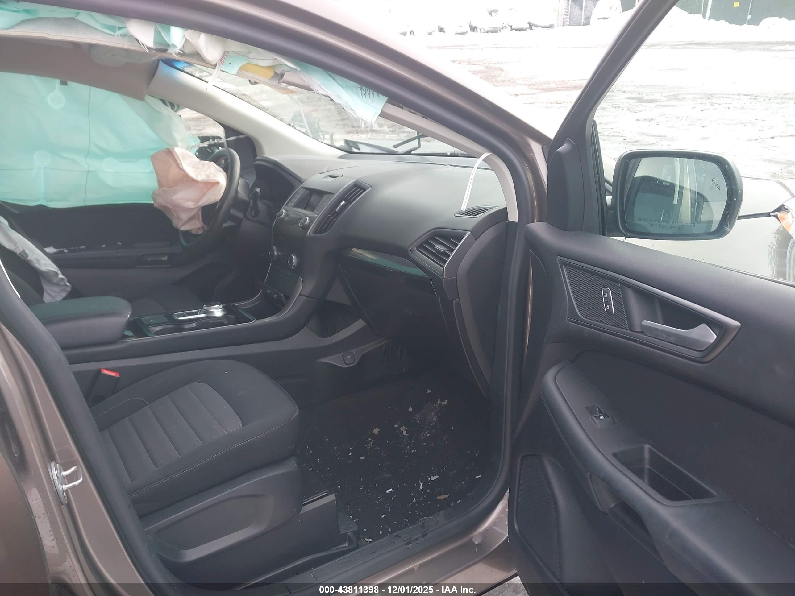 FORD EDGE image 5