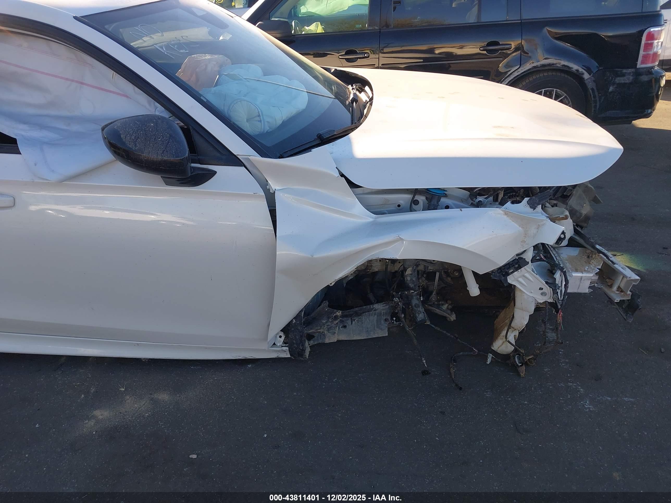 HONDA CIVIC image 6