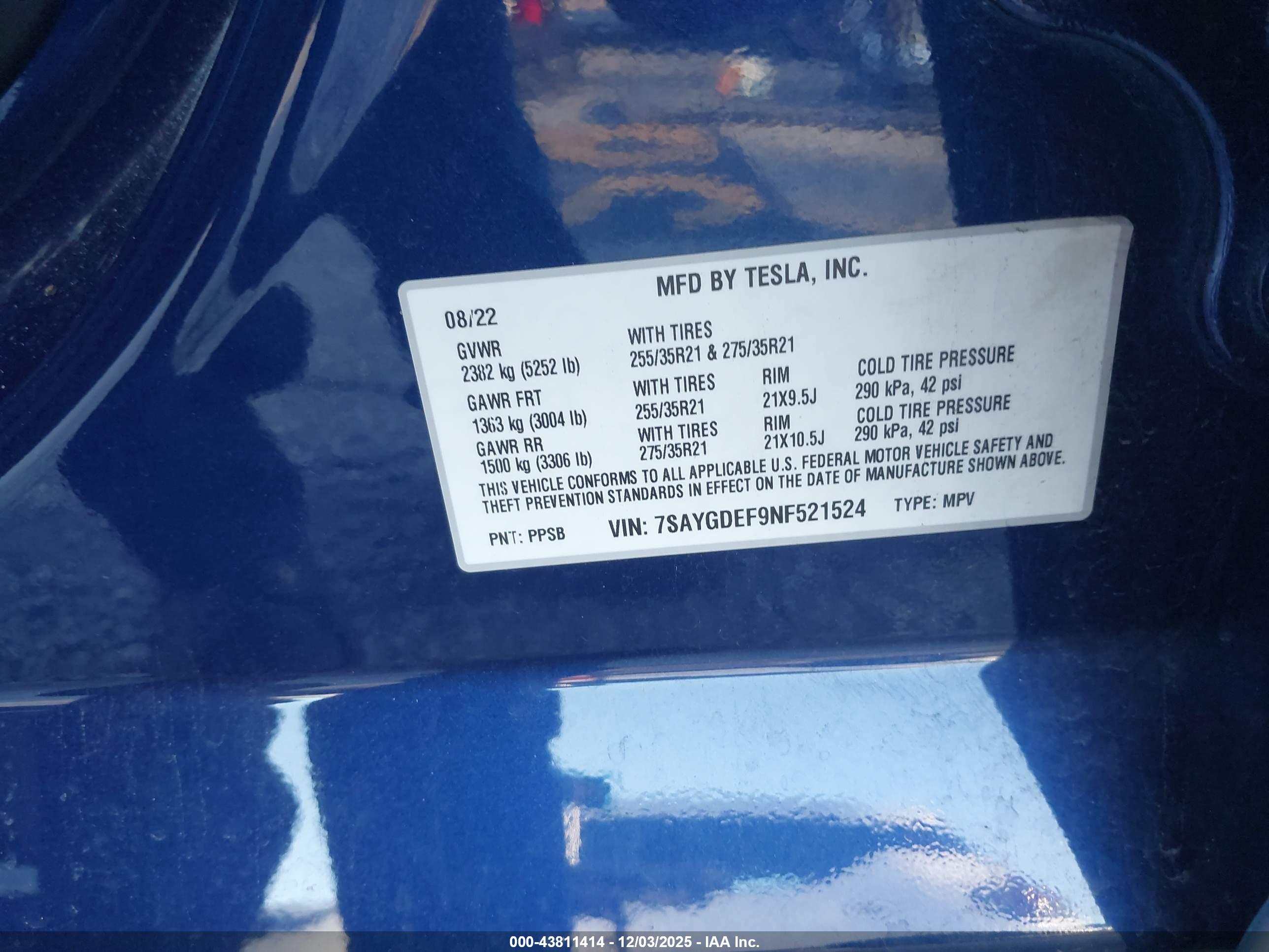 TESLA MODEL image 9