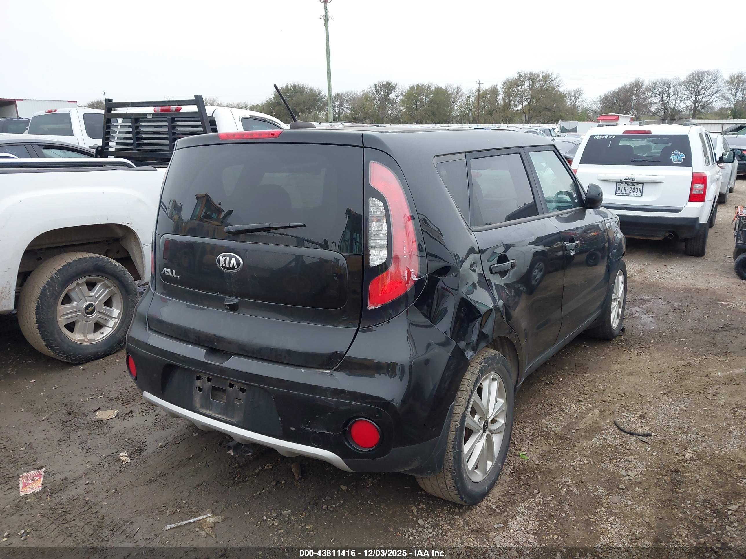 KIA SOUL image 4