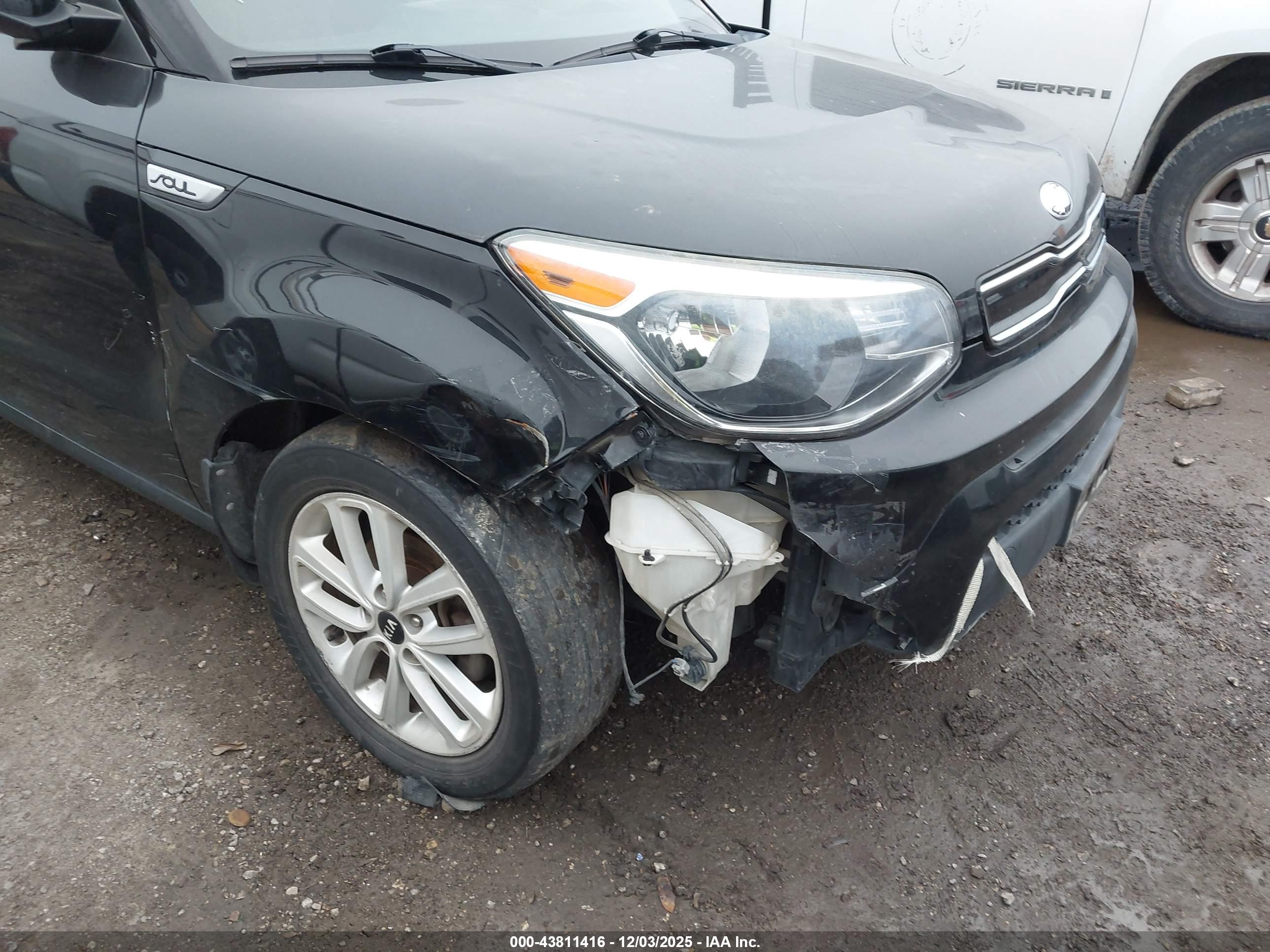 KIA SOUL image 6