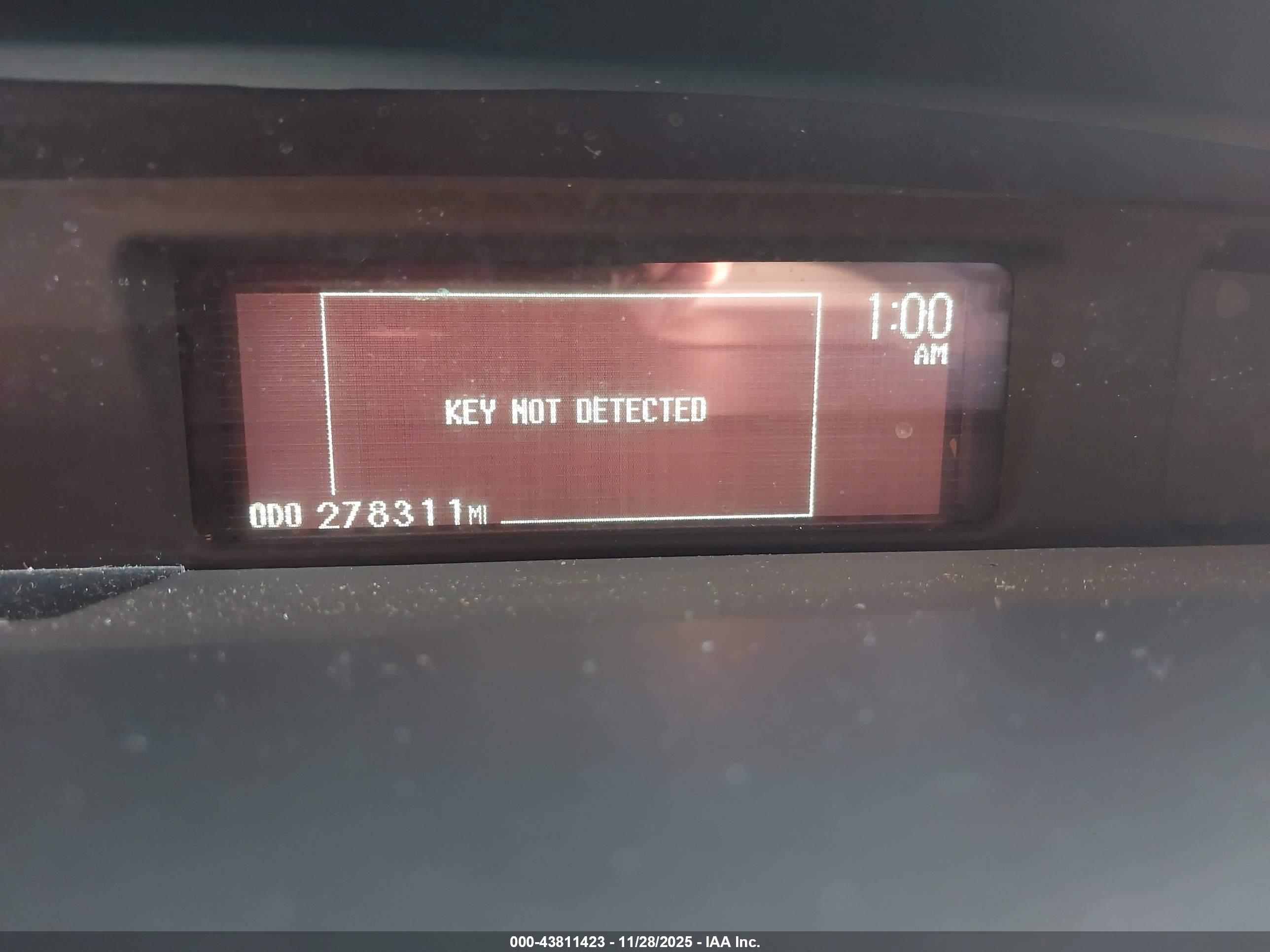 TOYOTA PRIUS image 7