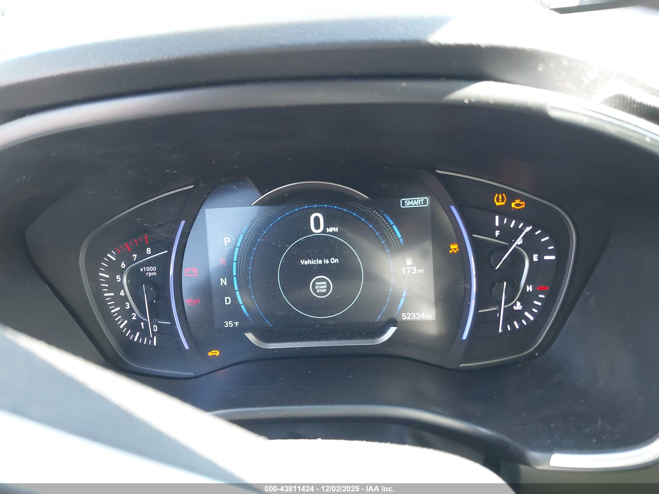 HYUNDAI SANTA image 7
