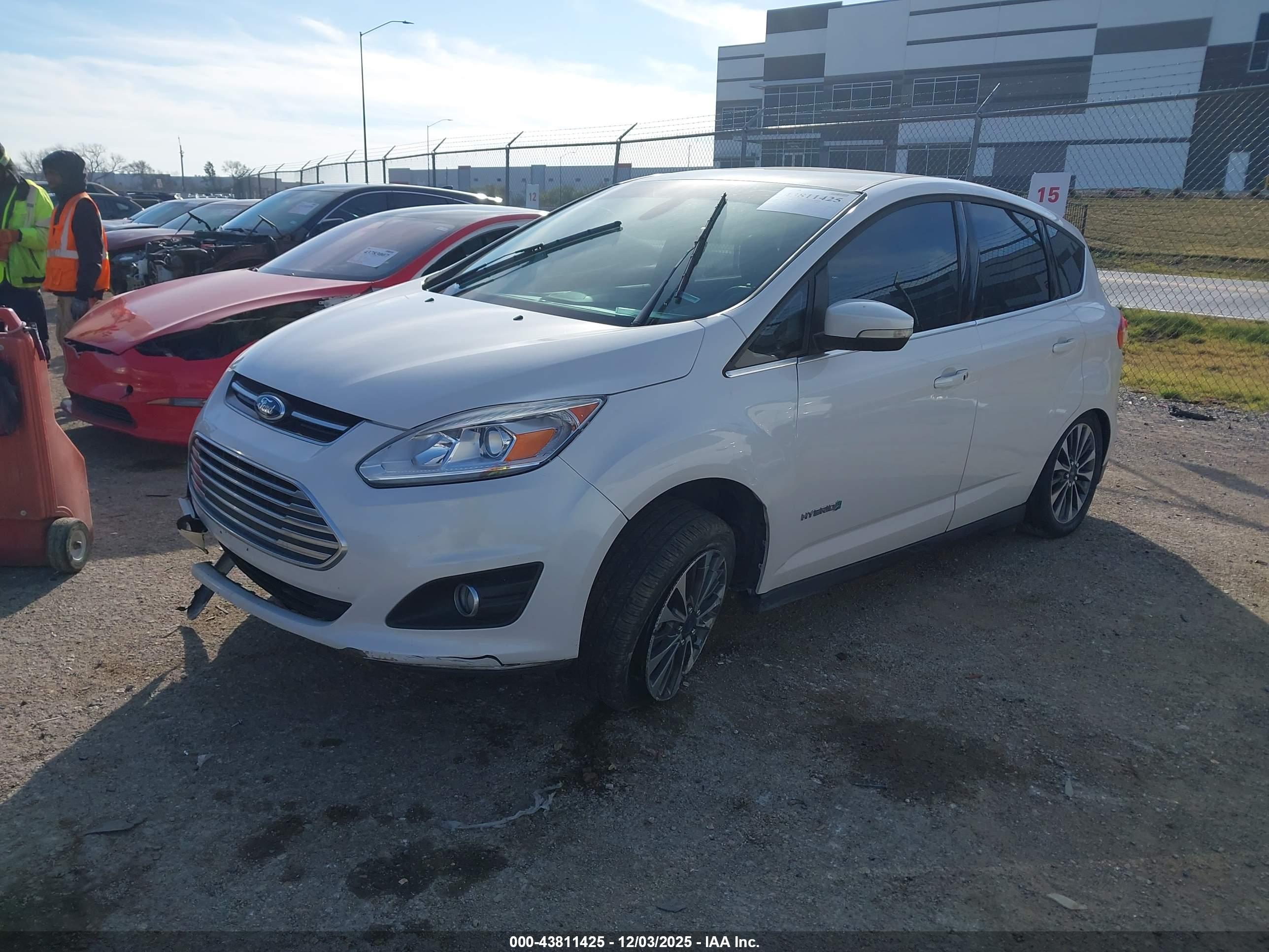 FORD C-MAX image 2