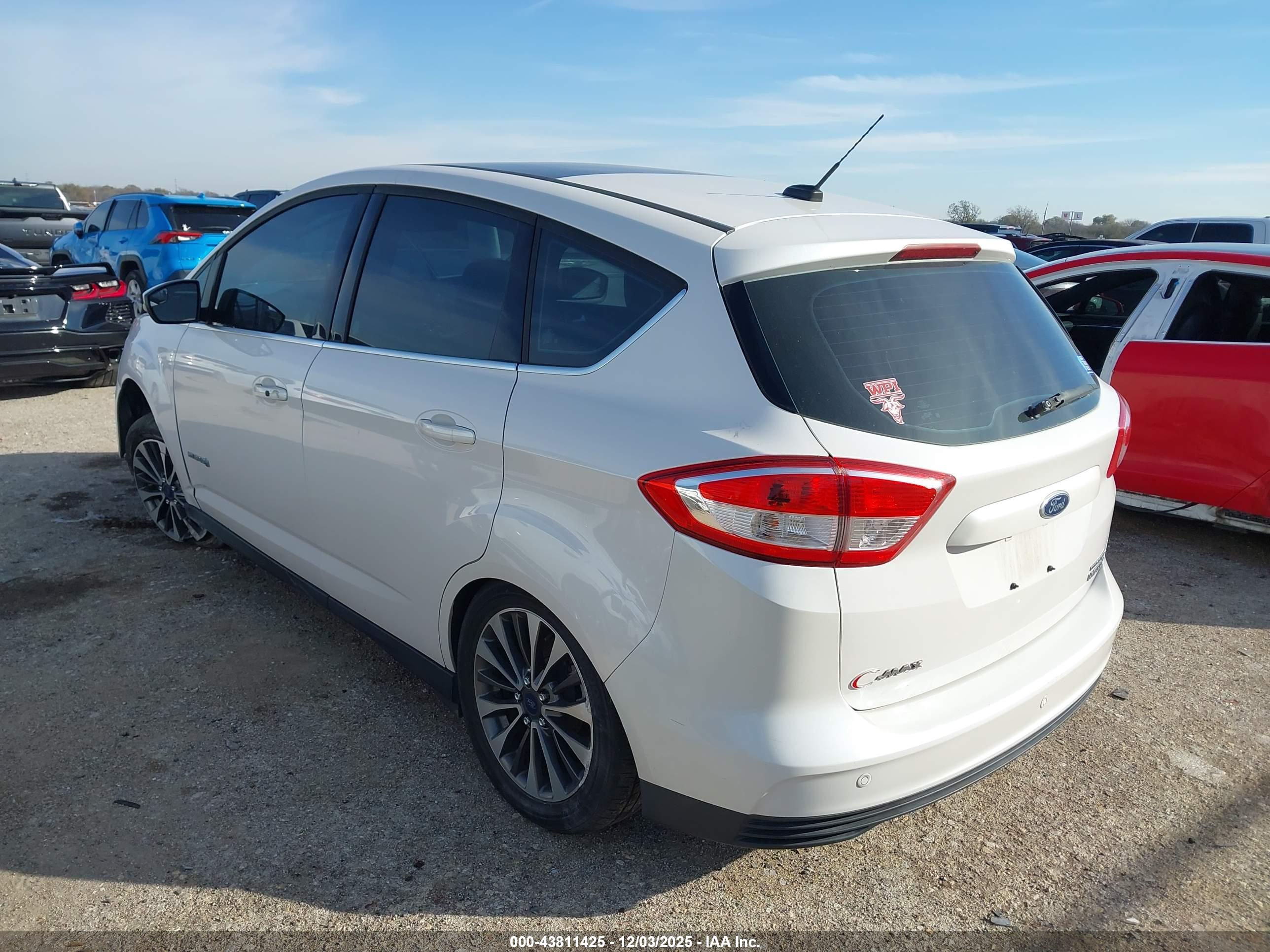 FORD C-MAX image 3