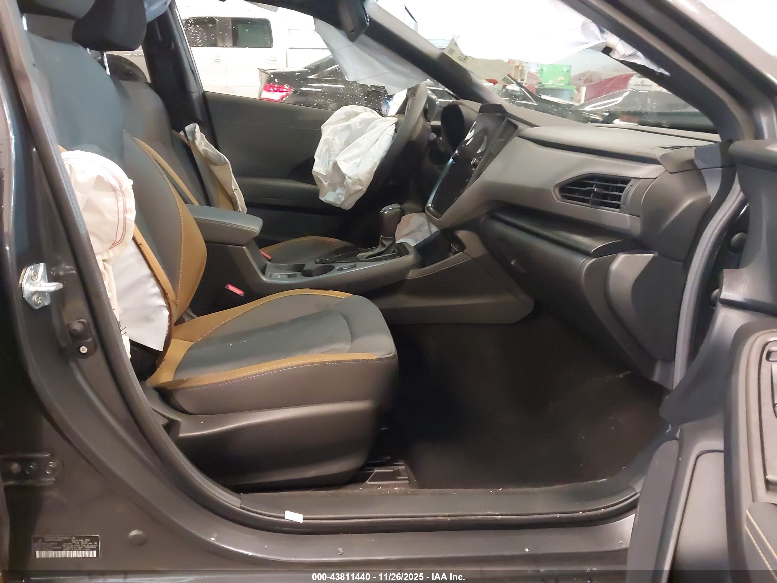 SUBARU CROSSTREK image 5