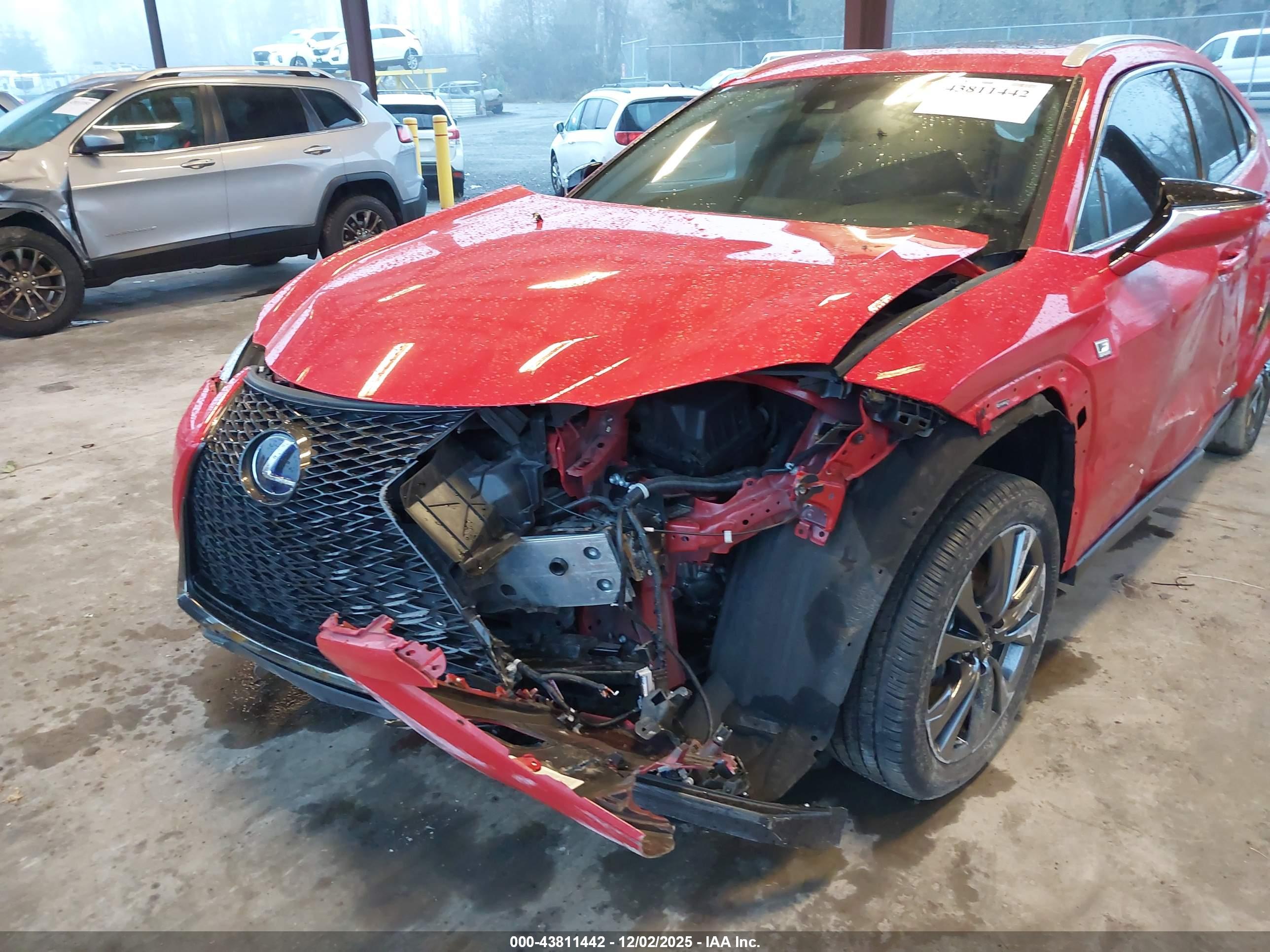 LEXUS UX image 6