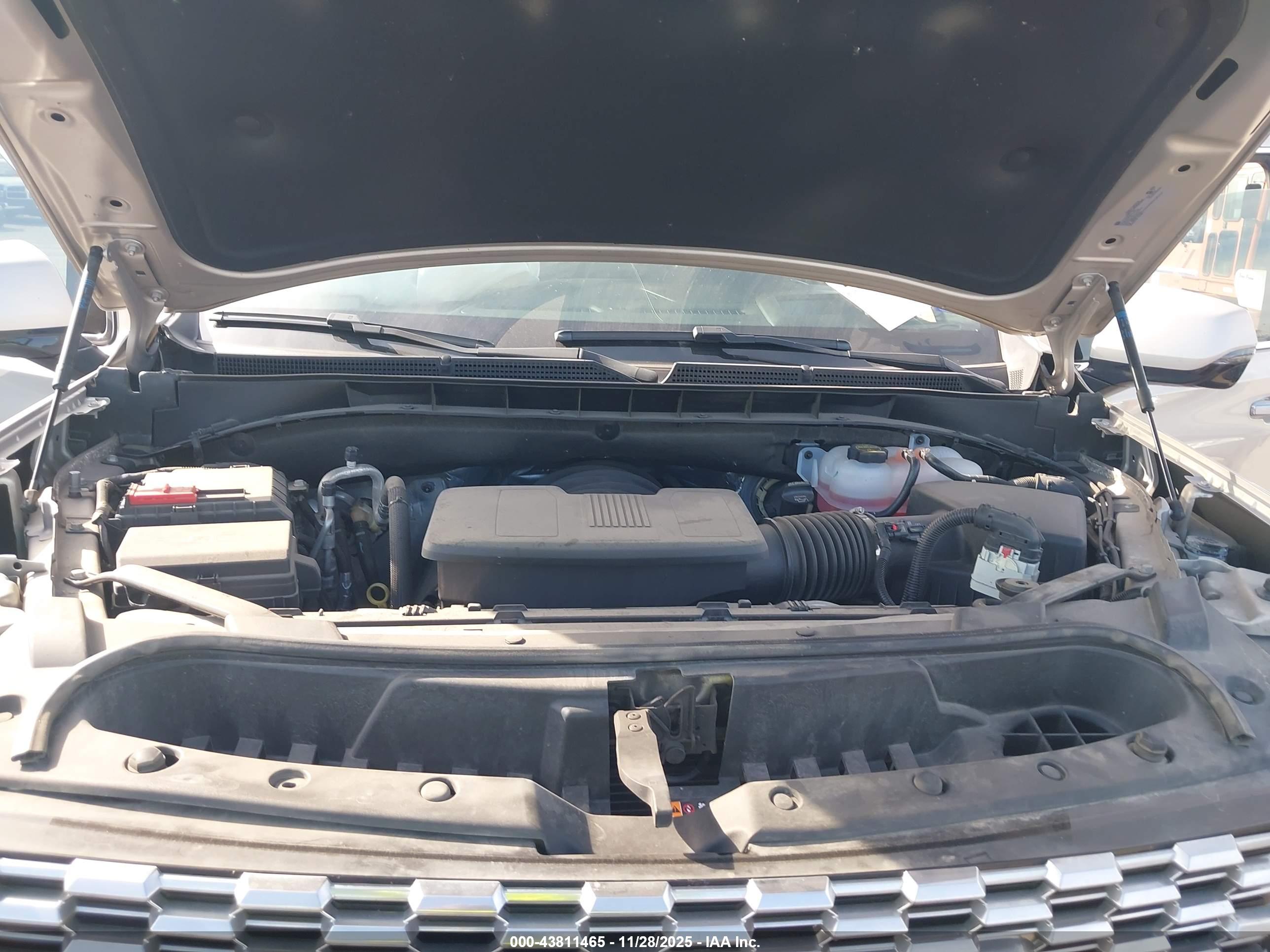 GMC YUKON image 10