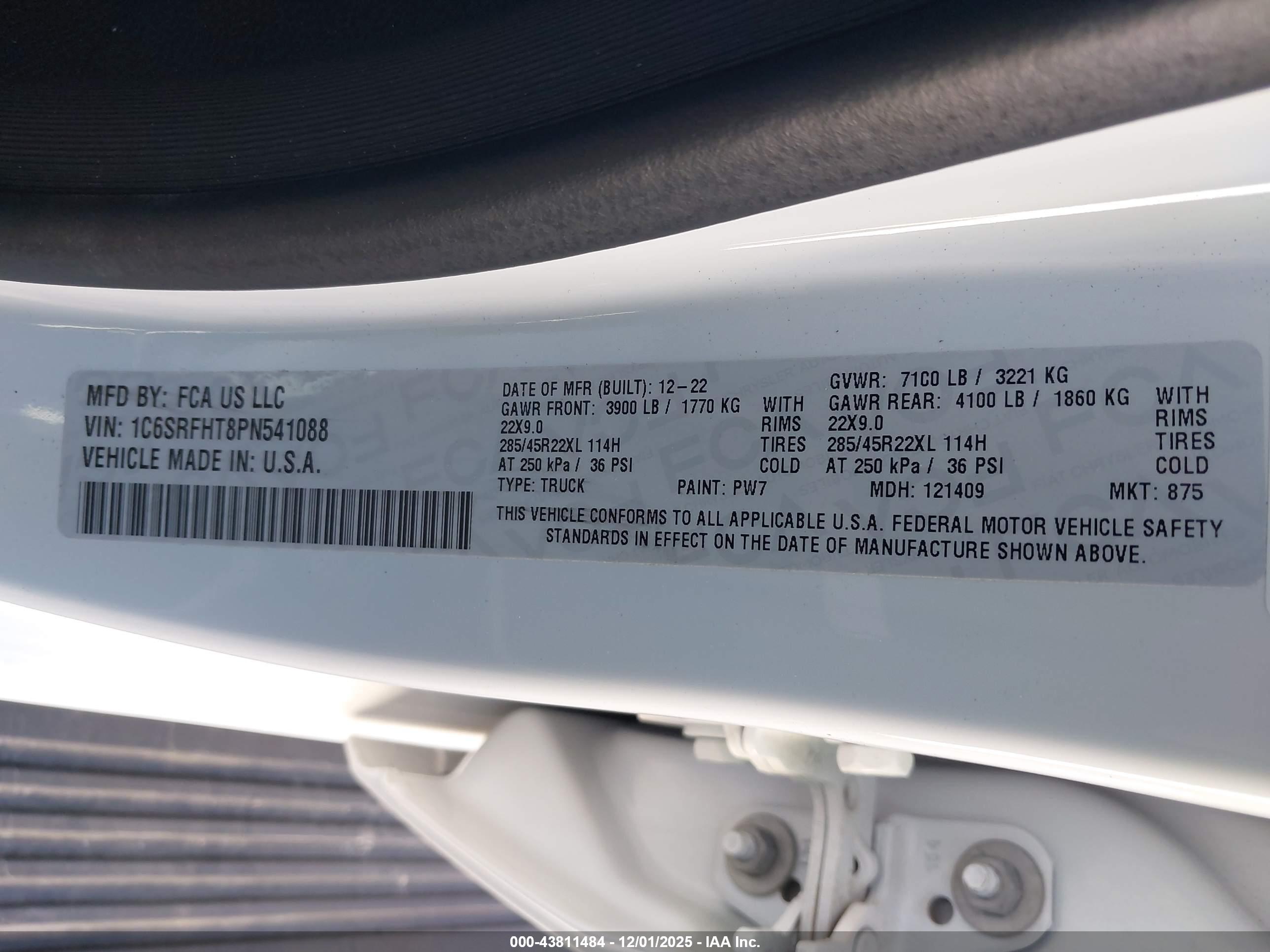 RAM 1500 image 9