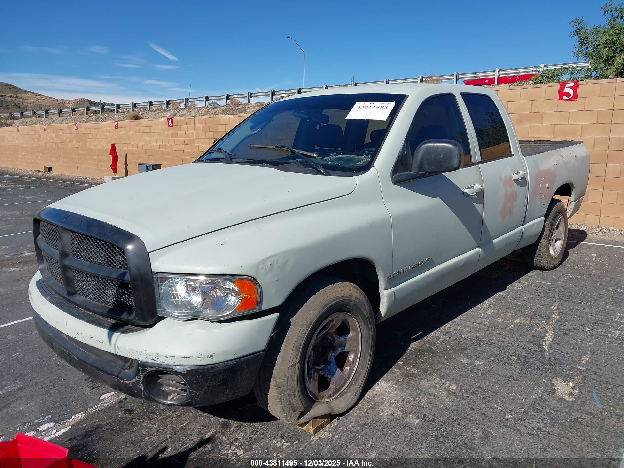 DODGE RAM image 2