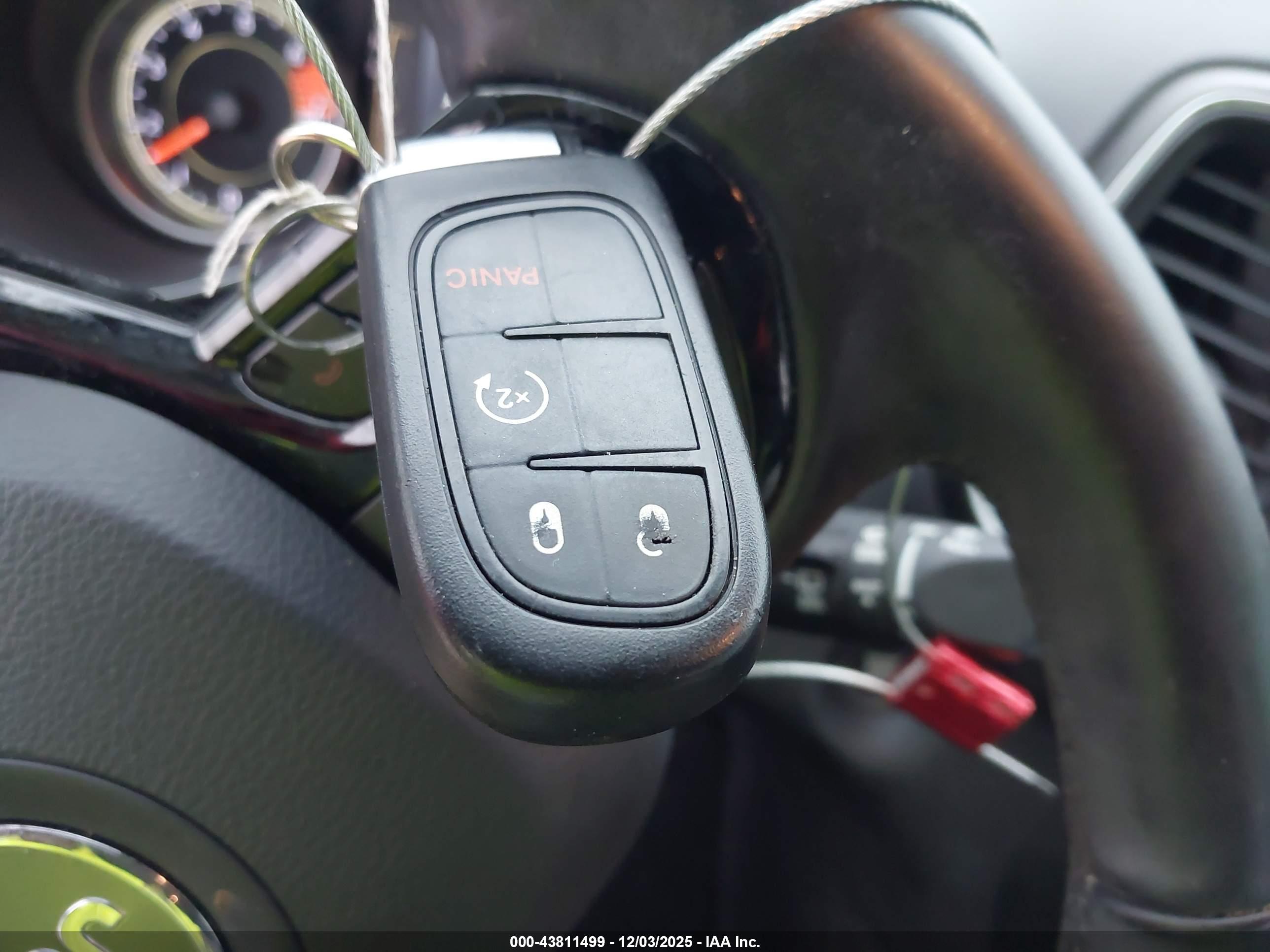 JEEP CHEROKEE image 11