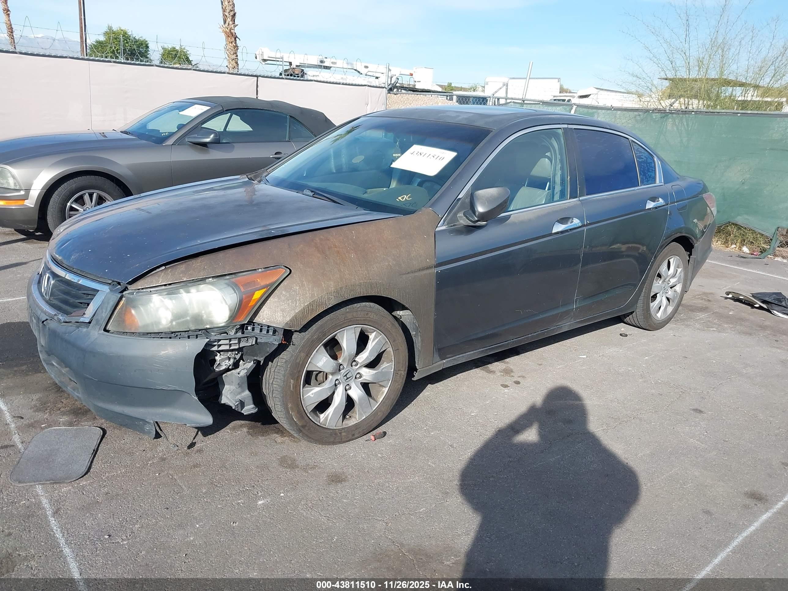 HONDA ACCORD image 2