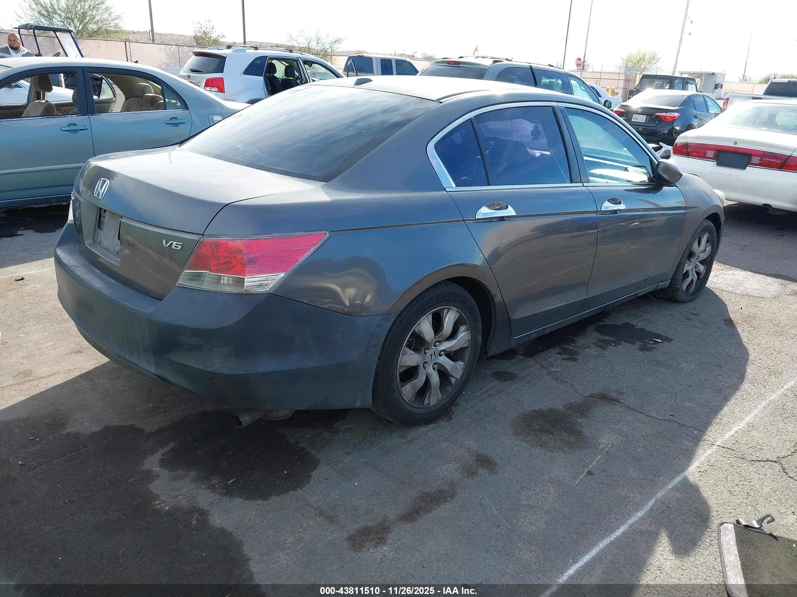 HONDA ACCORD image 4
