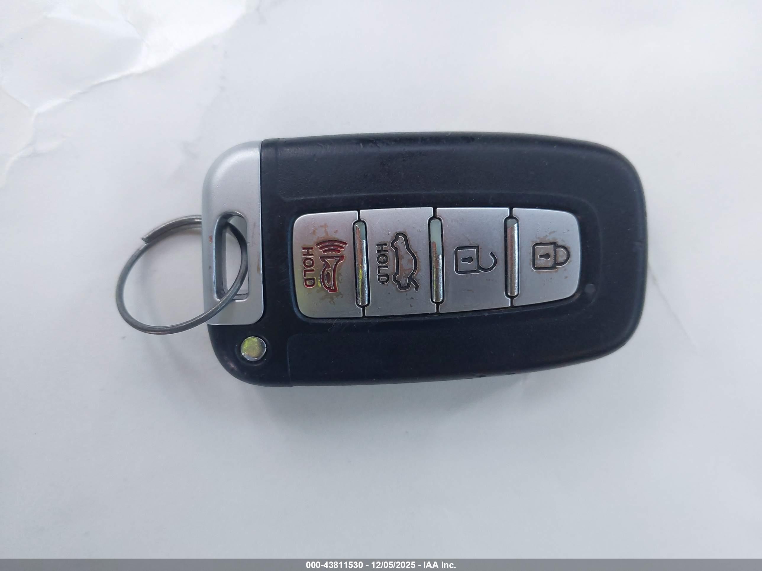 HYUNDAI SONATA image 11