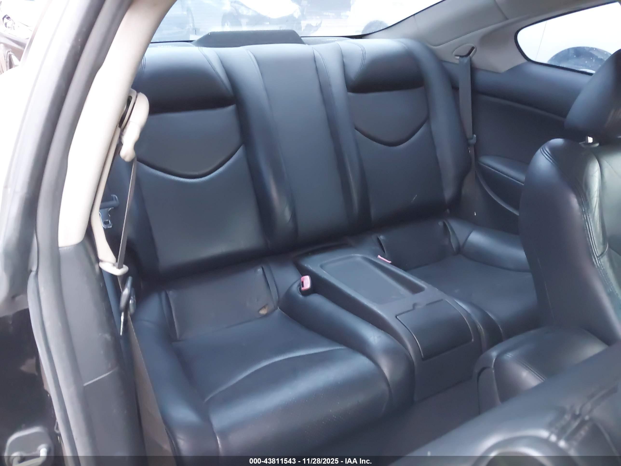 INFINITI G37X image 8