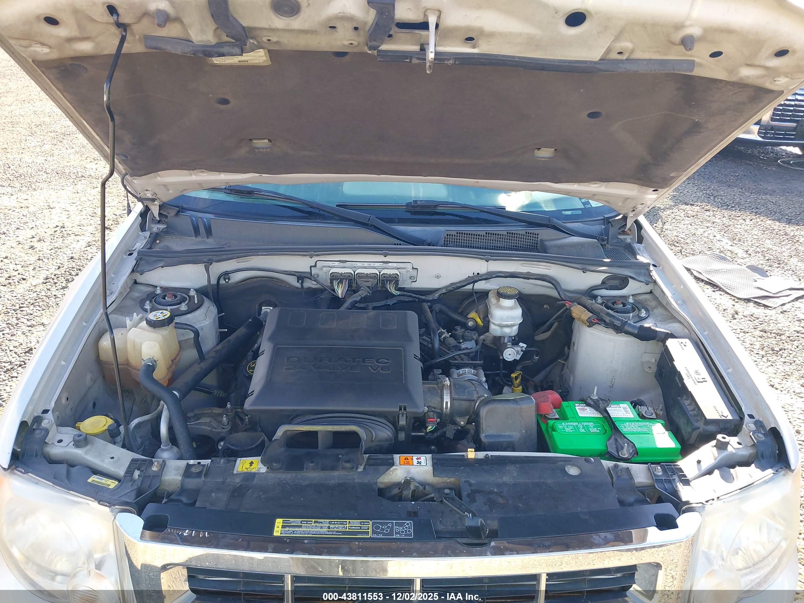 FORD ESCAPE image 10
