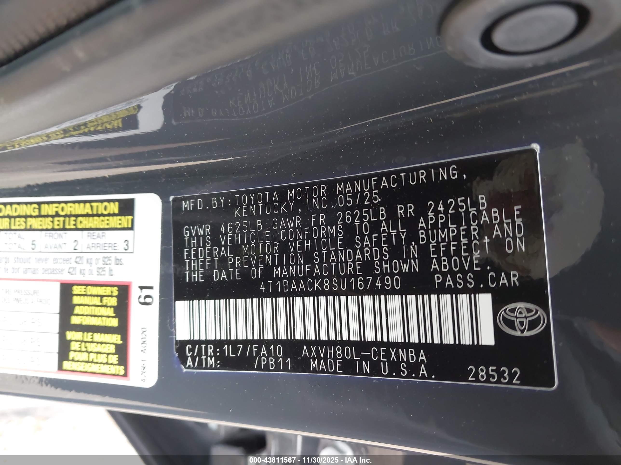 TOYOTA CAMRY image 9