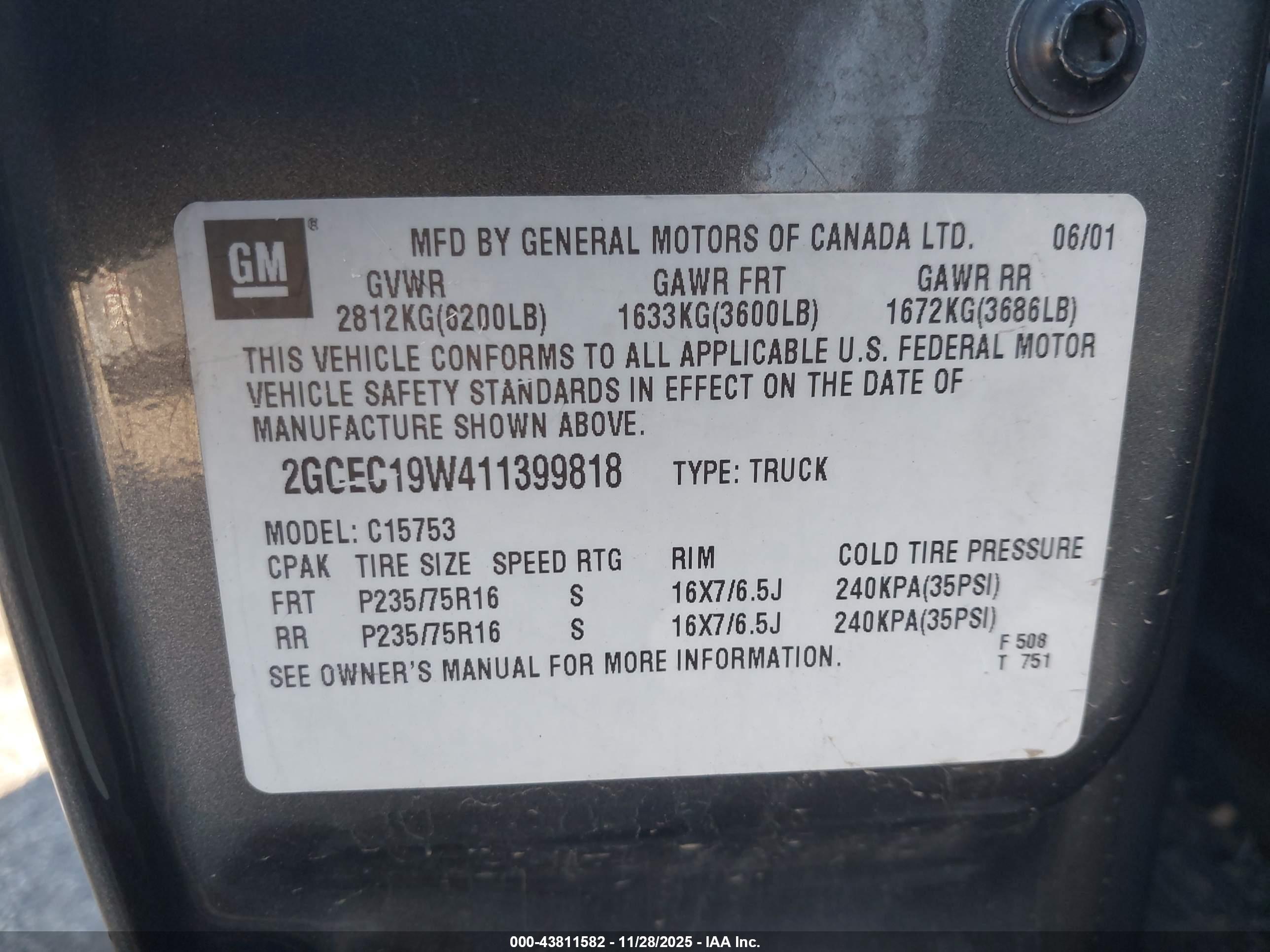 CHEVROLET SILVERADO image 9