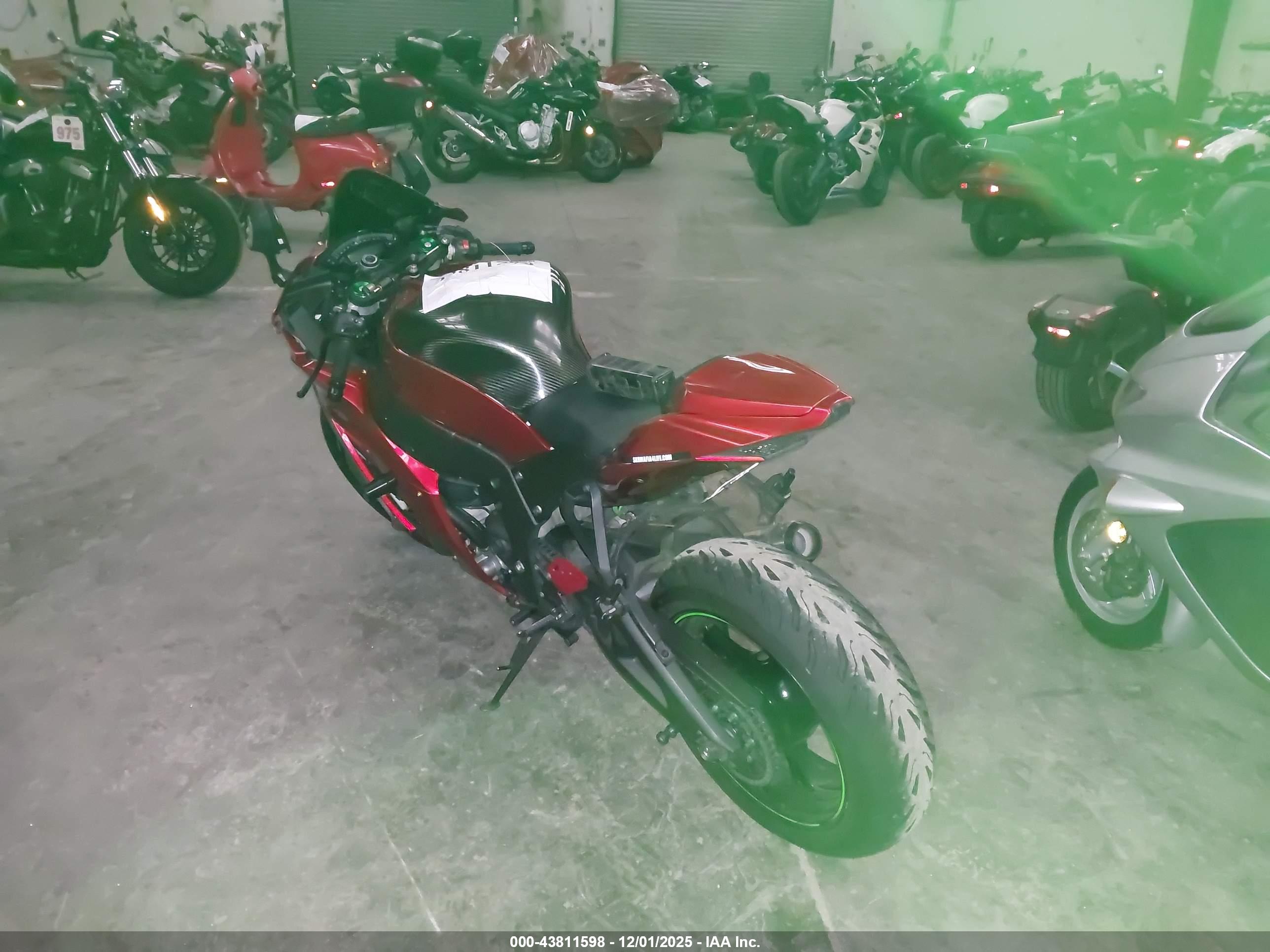 KAWASAKI ZX1000 image 3