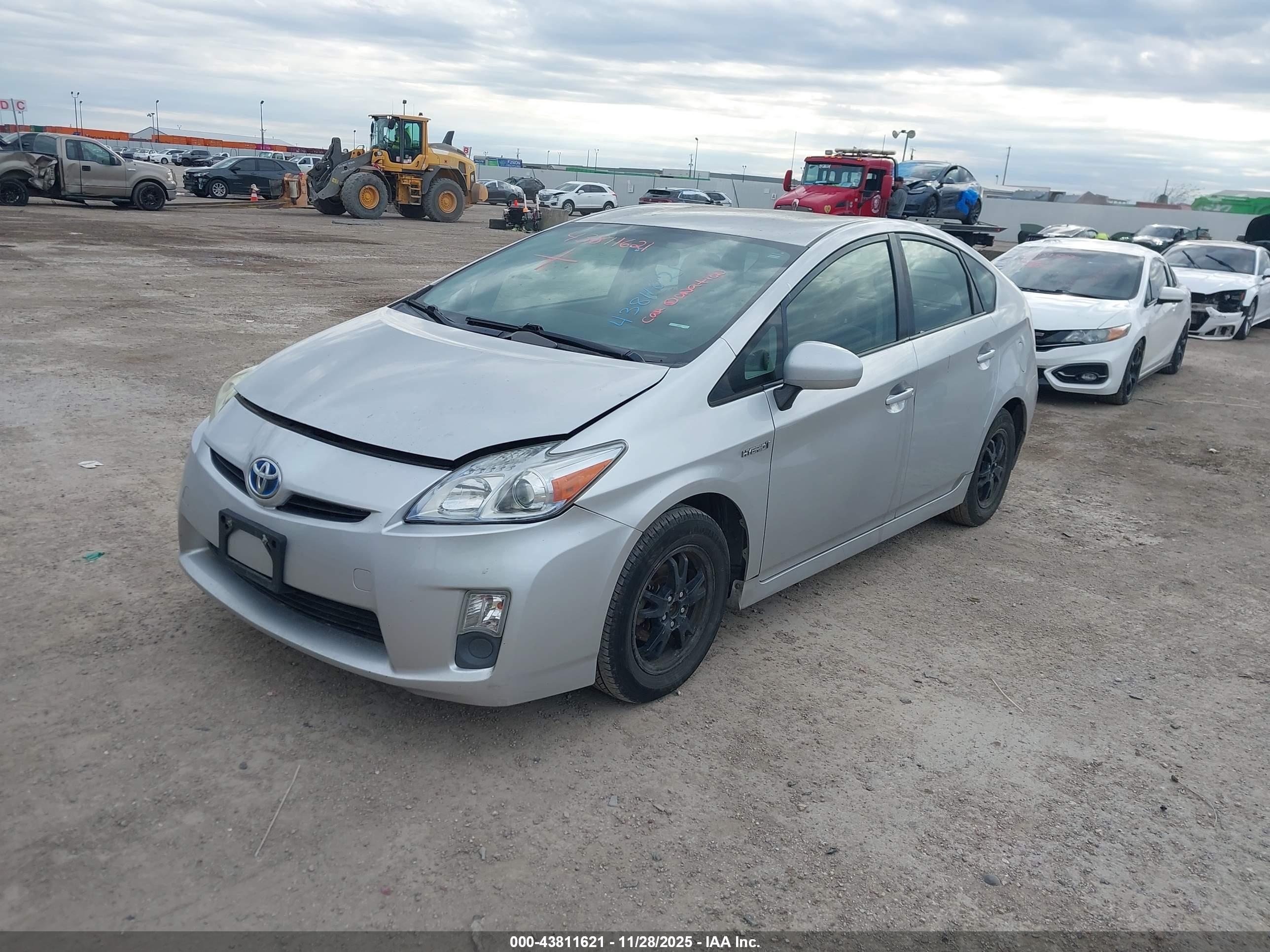 TOYOTA PRIUS image 2